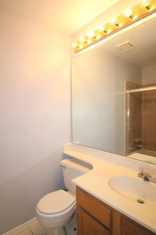 Condominium For Sale in Collin County , 3801 14th Street 1208, Plano, Texas 75074, 2 Bedroom, 3 Bathroom, Garage spaces, 1,272 Sqft, built in 1985, Preowned, mls#21199447, Real Estate Agent in Plano, Homes For Sale in Collin county, Homes For Sale in Plano, Realtor in Plano Texas, Real Estate Brokerage Independent Realty Texas, Luminita Cordes Realtor