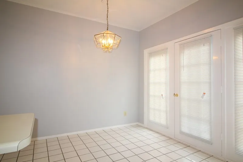 Condominium For Sale in Collin County , 3801 14th Street 1208, Plano, Texas 75074, 2 Bedroom, 3 Bathroom, Garage spaces, 1,272 Sqft, built in 1985, Preowned, mls#21199447, Real Estate Agent in Plano, Homes For Sale in Collin county, Homes For Sale in Plano, Realtor in Plano Texas, Real Estate Brokerage Independent Realty Texas, Luminita Cordes Realtor
