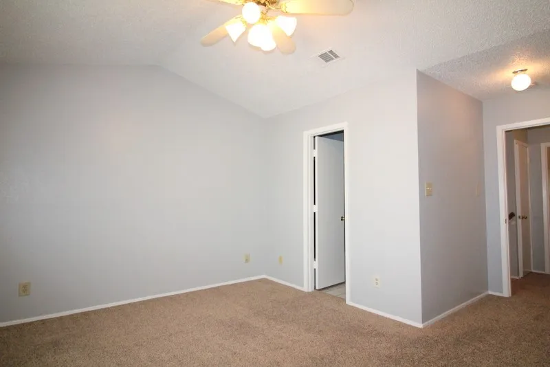Condominium For Sale in Collin County , 3801 14th Street 1208, Plano, Texas 75074, 2 Bedroom, 3 Bathroom, Garage spaces, 1,272 Sqft, built in 1985, Preowned, mls#21199447, Real Estate Agent in Plano, Homes For Sale in Collin county, Homes For Sale in Plano, Realtor in Plano Texas, Real Estate Brokerage Independent Realty Texas, Luminita Cordes Realtor