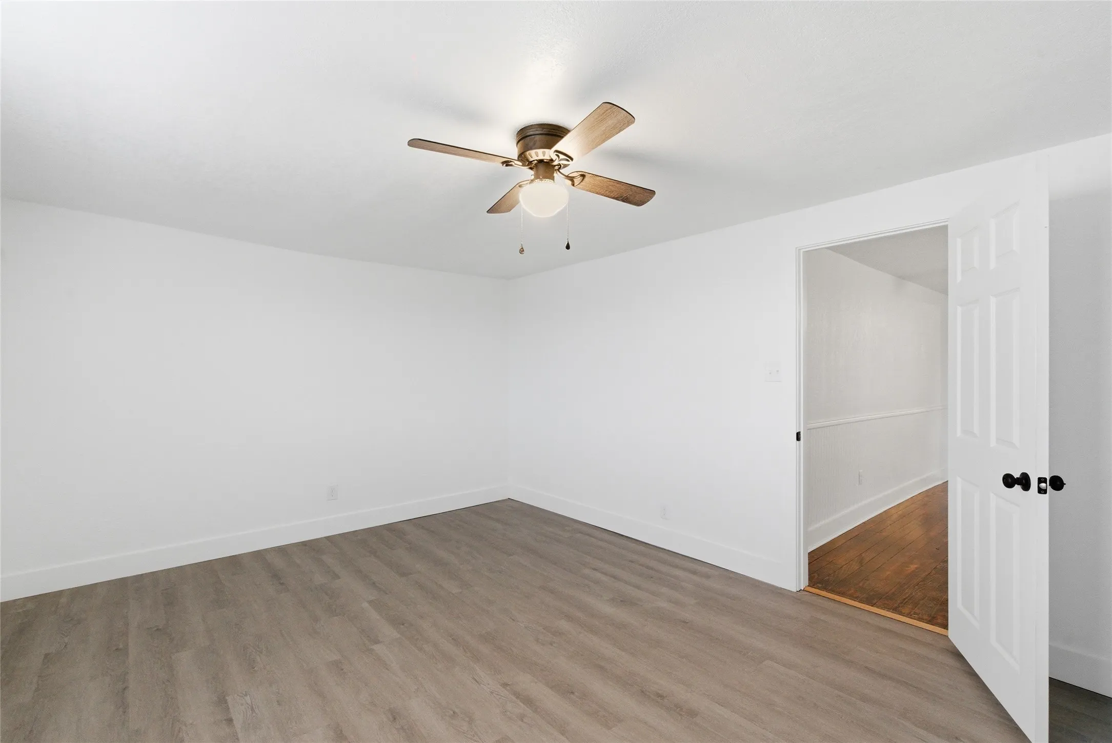 Office For Sale in Erath County , 1102 Washington Street, Stephenville, Texas 76401, 0, 0, Garage spaces, 0 Sqft, built in 1945, Preowned, mls#21204955, Real Estate Agent in Stephenville, Homes For Sale in Erath county, Homes For Sale in Stephenville, Realtor in Stephenville Texas, Real Estate Brokerage Independent Realty Texas, Luminita Cordes Realtor