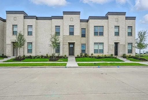 Townhouse For Rent in Ellis County , 2112 Layla Drive, Waxahachie, Texas 75165, 3 Bedroom, 3 Bathroom, 2 Garage spaces, 1,214 Sqft, built in 2026, New Construction - Complete, mls#21205572, Real Estate Agent in Waxahachie, Homes For Rent in Ellis county, Homes For Rent in Waxahachie, Realtor in Waxahachie Texas, Real Estate Brokerage Independent Realty Texas, Luminita Cordes Realtor