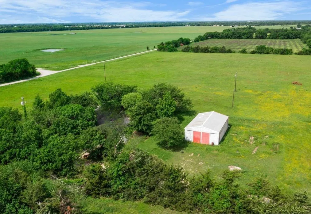 Improved Land For Sale in Fannin County , 5040 County Road 4640, Trenton, Texas 75490, 0, 0, Garage spaces, 0 Sqft, built in 0, mls#21203880, Real Estate Agent in Trenton, Homes For Sale in Fannin county, Homes For Sale in Trenton, Realtor in Trenton Texas, Real Estate Brokerage Independent Realty Texas, Luminita Cordes Realtor