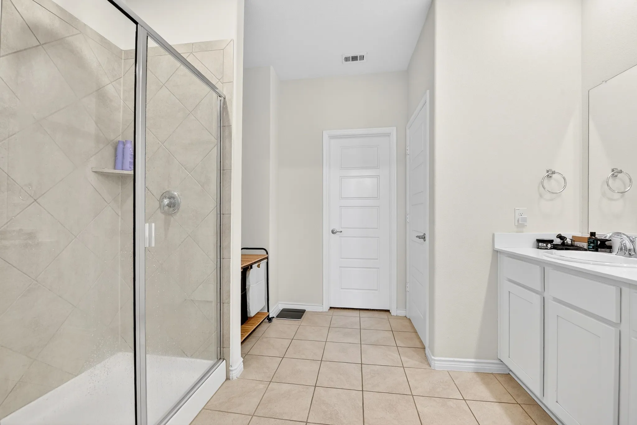 Single Family Residence For Rent in Denton County , 2261 Obsidian Drive, Little Elm, Texas 76227, 4 Bedroom, 3 Bathroom, 2 Garage spaces, 1,954 Sqft, built in 2020, mls#21185136, Real Estate Agent in Little Elm, Homes For Rent in Denton county, Homes For Rent in Little Elm, Realtor in Little Elm Texas, Real Estate Brokerage Independent Realty Texas, Luminita Cordes Realtor