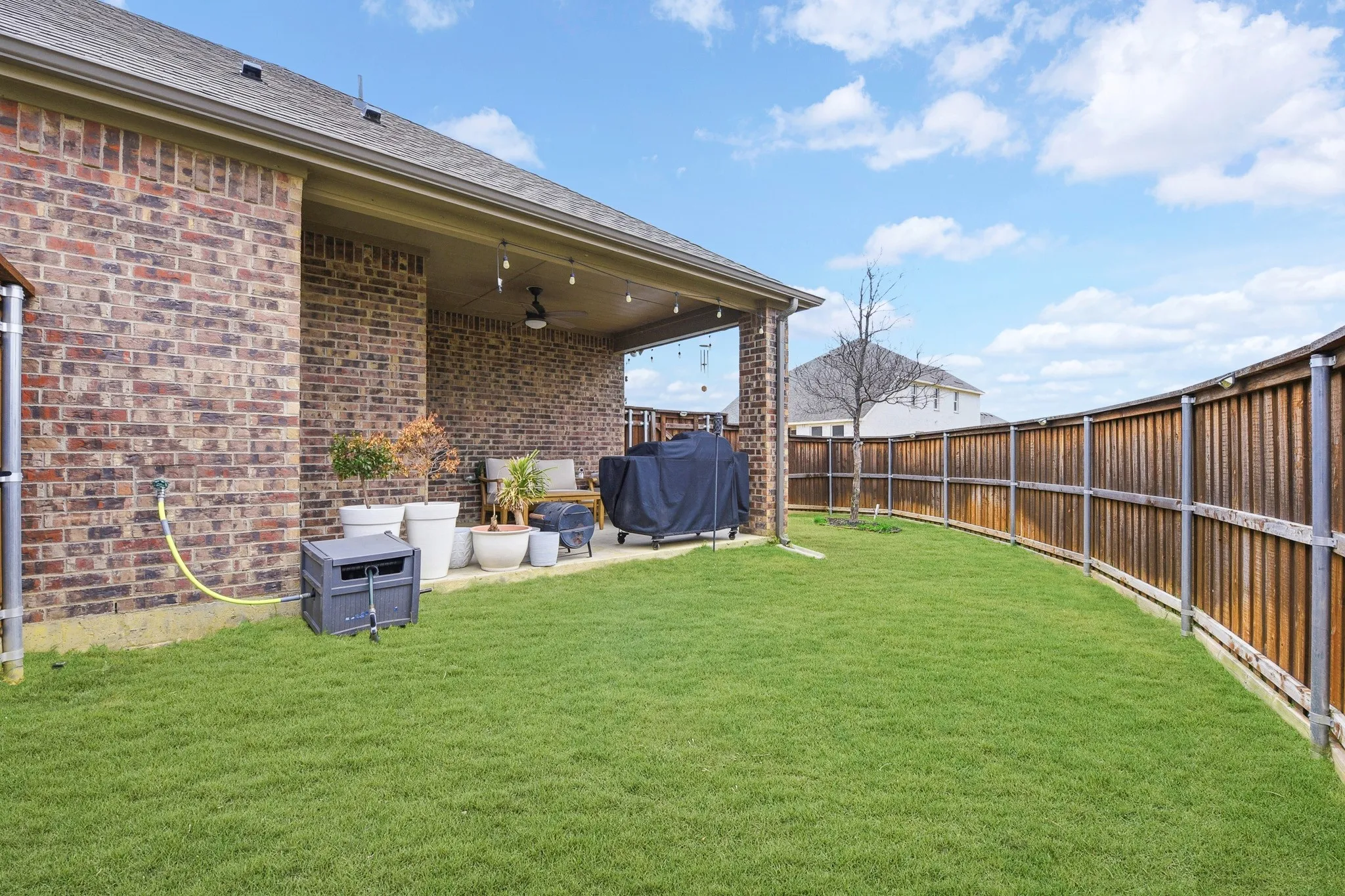 Single Family Residence For Rent in Denton County , 2261 Obsidian Drive, Little Elm, Texas 76227, 4 Bedroom, 3 Bathroom, 2 Garage spaces, 1,954 Sqft, built in 2020, mls#21185136, Real Estate Agent in Little Elm, Homes For Rent in Denton county, Homes For Rent in Little Elm, Realtor in Little Elm Texas, Real Estate Brokerage Independent Realty Texas, Luminita Cordes Realtor