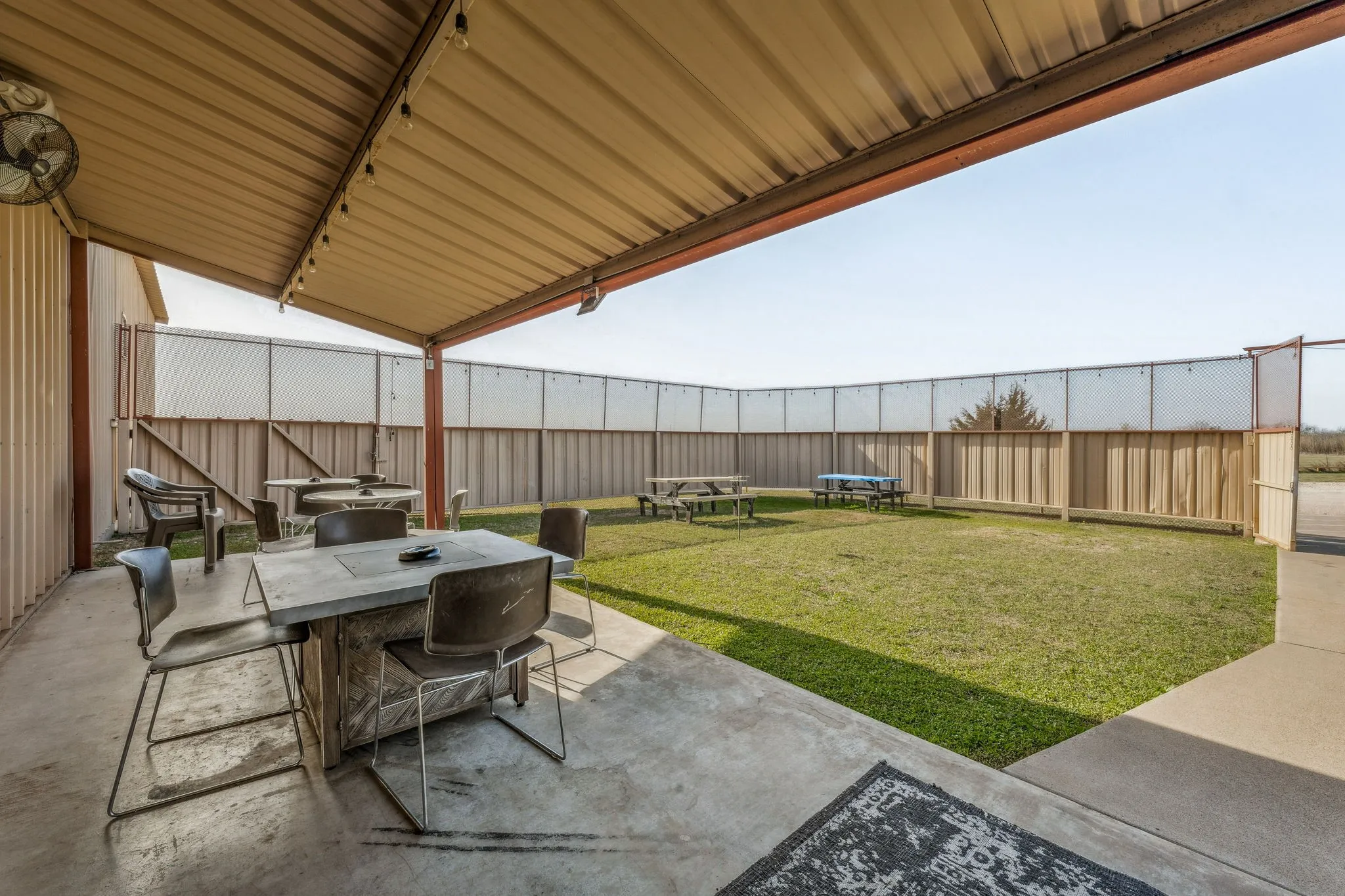 Business For Sale in Hill County , 3261 Fm 933, Whitney, Texas 76692, 0, 0, Garage spaces, 0 Sqft, built in 0, Preowned, Price $1,999,999, mls#21205749, Real Estate Agent in Whitney, Homes For Sale in Hill county, Homes For Sale in Whitney, Realtor in Whitney Texas, Real Estate Brokerage Independent Realty Texas, Luminita Cordes Realtor