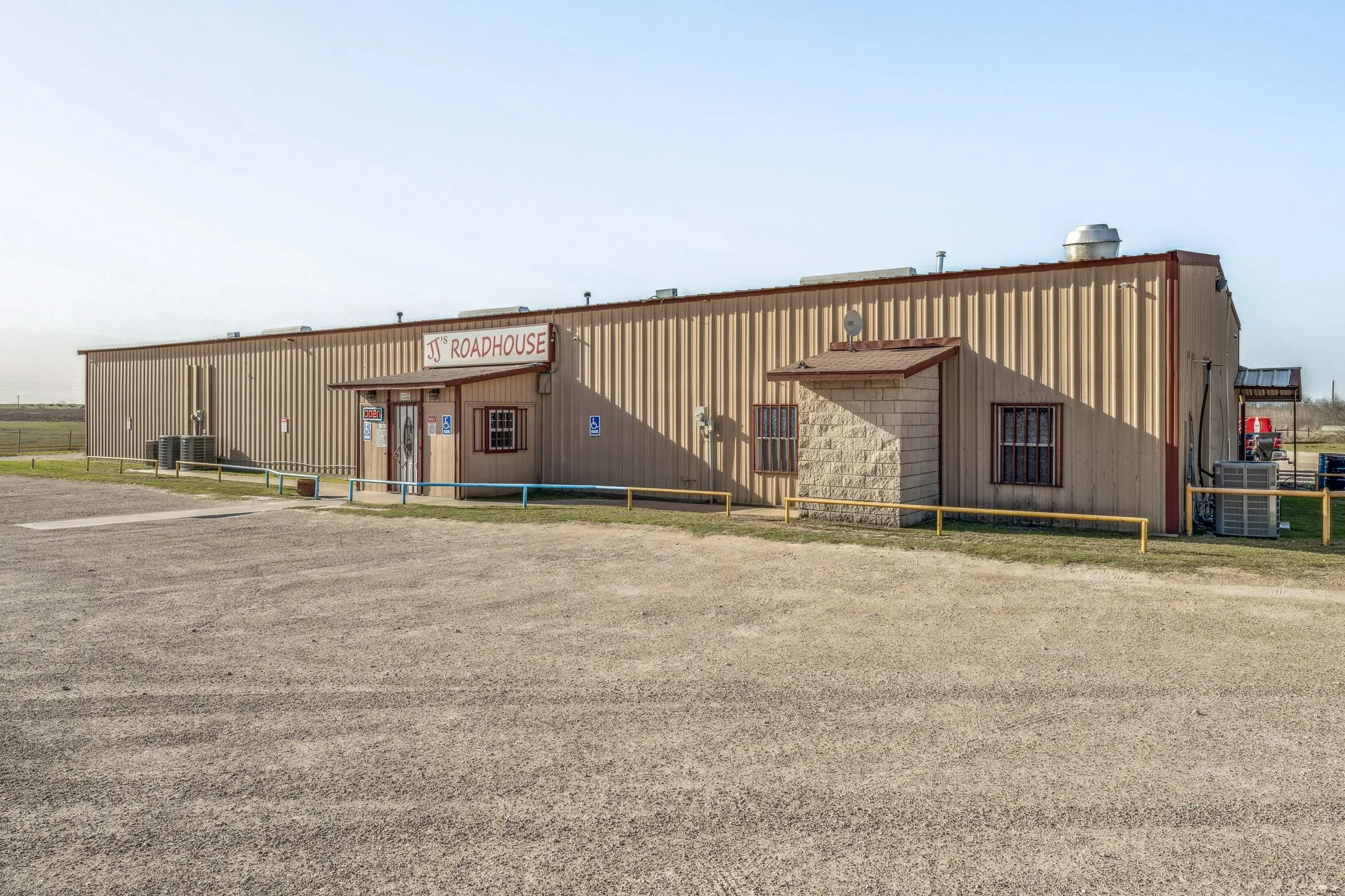 Business For Sale in Hill County , 3261 Fm 933, Whitney, Texas 76692, 0, 0, Garage spaces, 0 Sqft, built in 0, Preowned, Price $1,999,999, mls#21205749, Real Estate Agent in Whitney, Homes For Sale in Hill county, Homes For Sale in Whitney, Realtor in Whitney Texas, Real Estate Brokerage Independent Realty Texas, Luminita Cordes Realtor