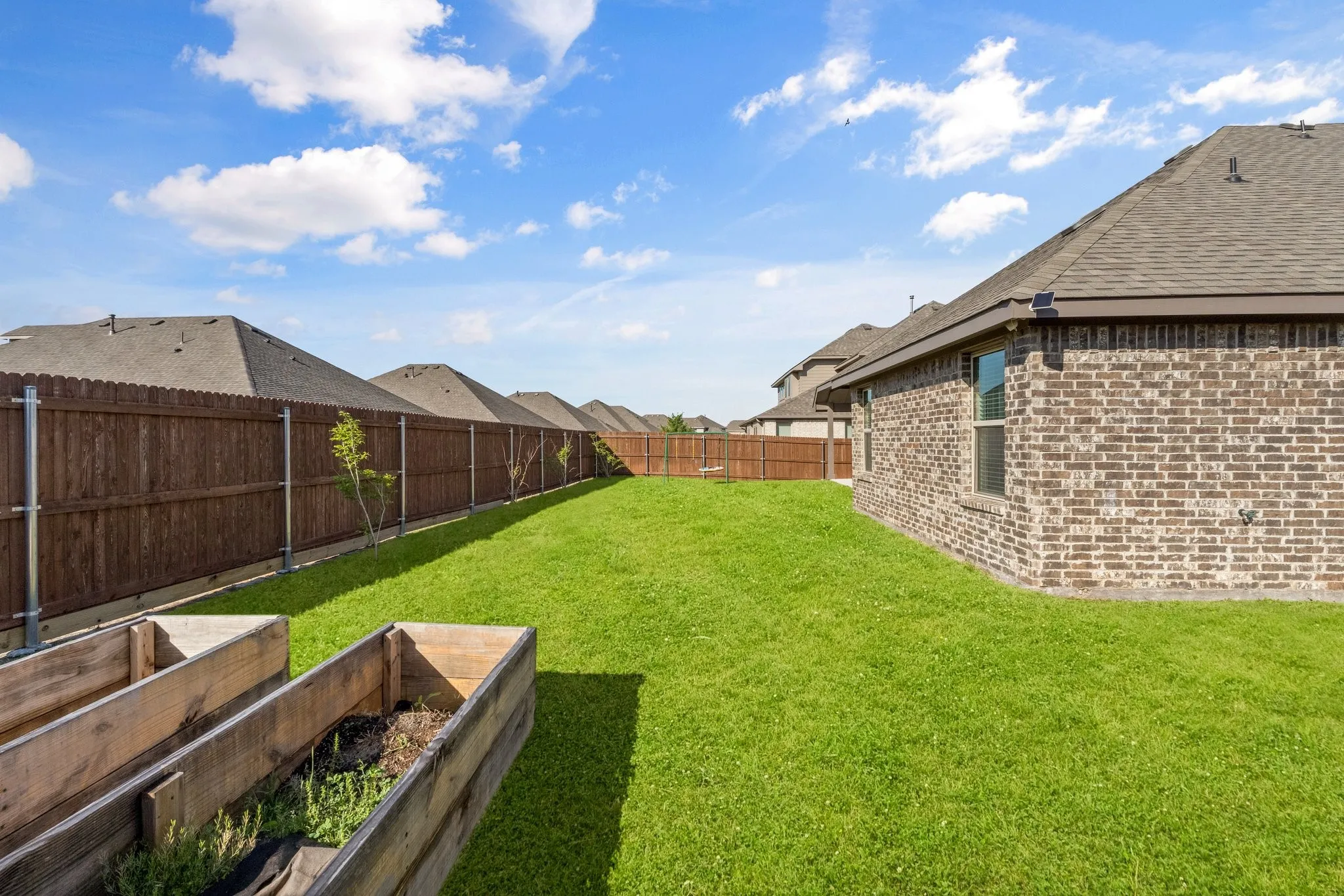 Single Family Residence For Sale in Kaufman County , 372 Chapel Hill Drive, Forney, Texas 75126, 4 Bedrooms, 3 Bathrooms, 2 Garage spaces, 2,660 Sqft, built in 2022, Preowned, Price $460,000, mls#21202789, Real Estate Agent in Forney, Homes For Sale in Kaufman county, Homes For Sale in Forney, Realtor in Forney Texas, Real Estate Brokerage Independent Realty Texas, Luminita Cordes Realtor