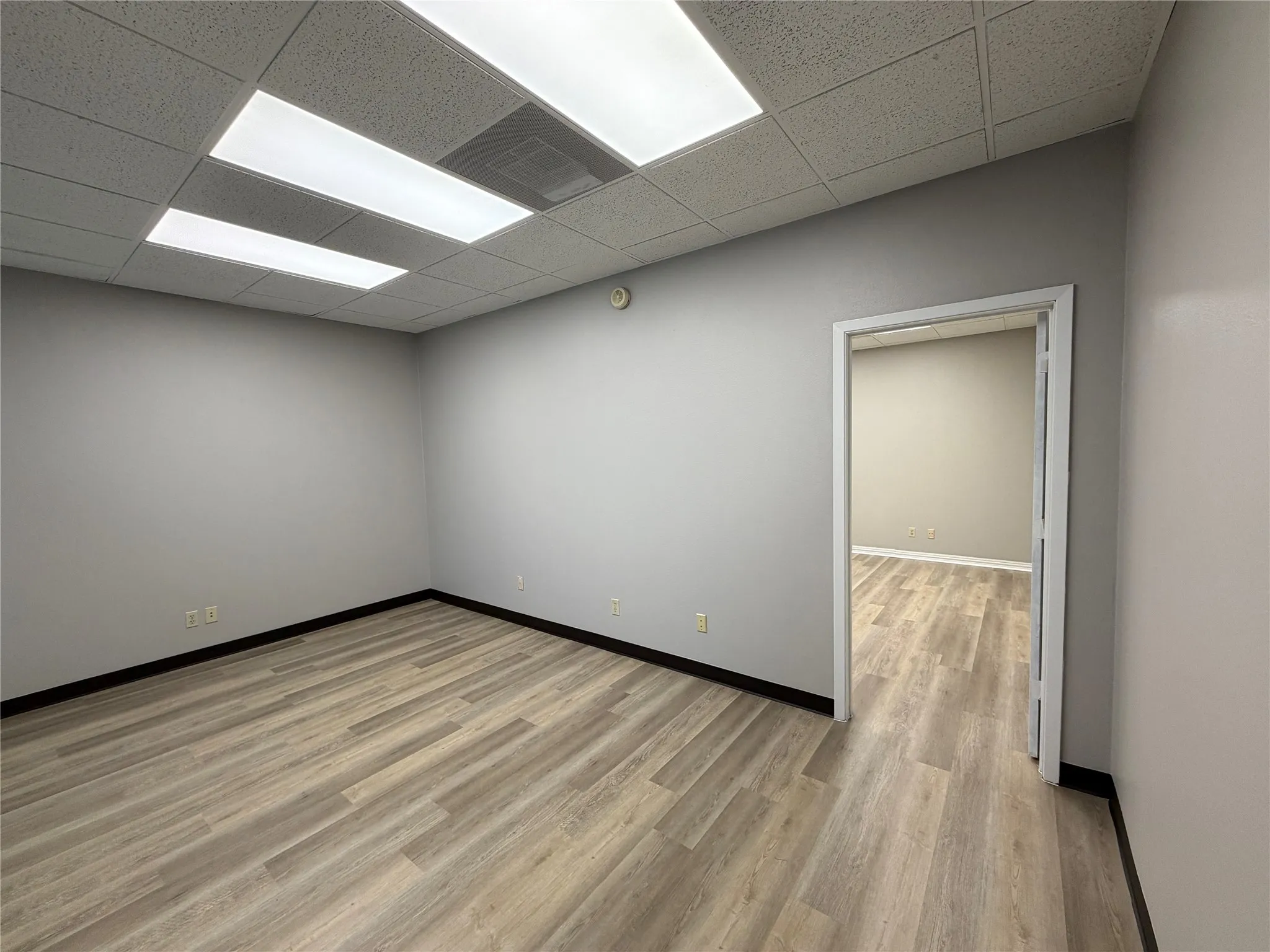 Office For Rent in Tarrant County , 5755 Rufe Snow Drive 165, North Richland Hills, Texas 76180, 0, 0, Garage spaces, 0 Sqft, built in 1985, Preowned, mls#21205378, Real Estate Agent in North Richland Hills, Homes For Rent in Tarrant county, Homes For Rent in North Richland Hills, Realtor in North Richland Hills Texas, Real Estate Brokerage Independent Realty Texas, Luminita Cordes Realtor