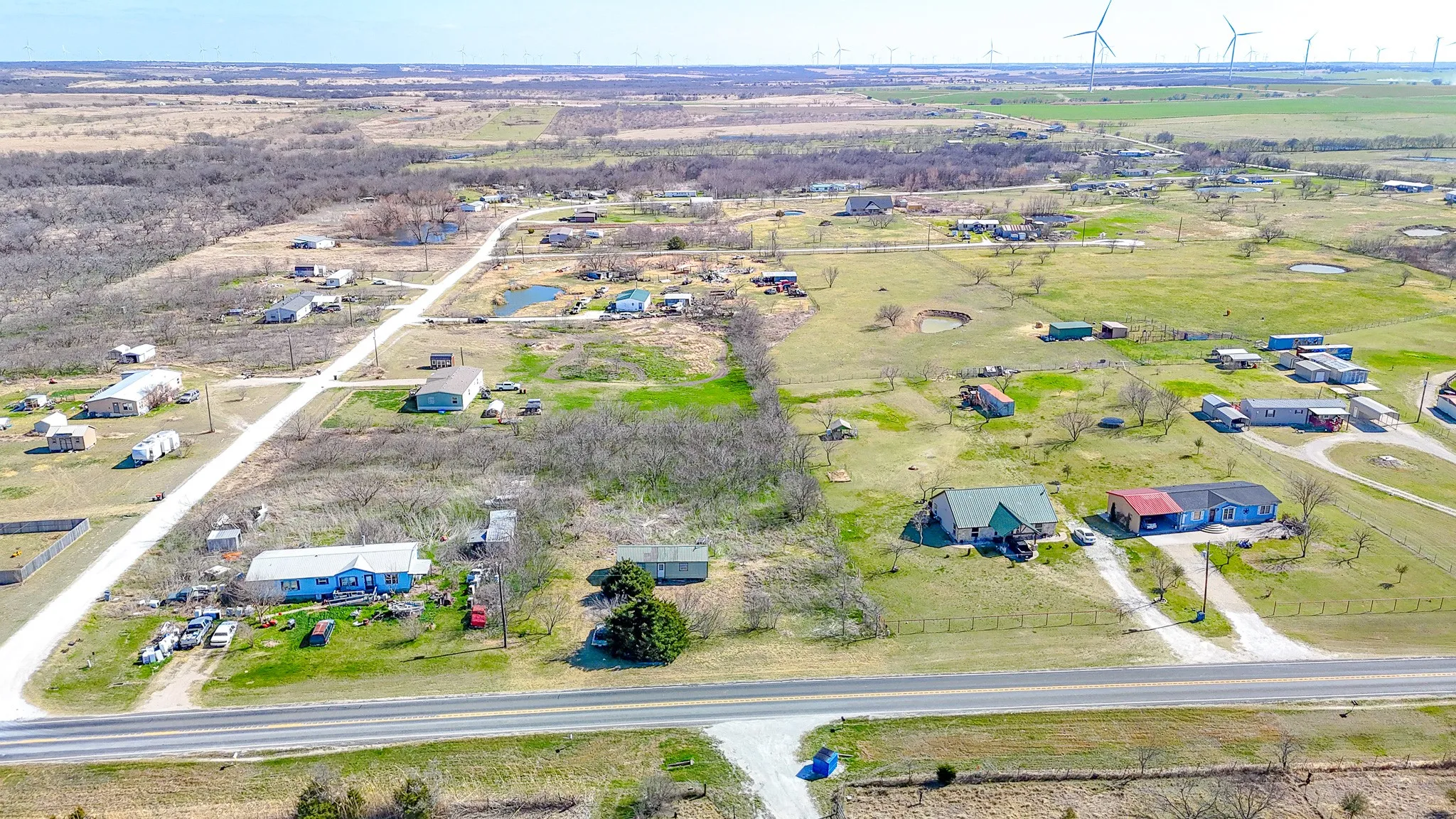 Single Family Residence For Sale in Hill County , 6830 Fm 2114, Hubbard, Texas 76648, 1 Bedroom, 1 Bathroom, Garage spaces, 640 Sqft, built in 2016, mls#21205842, Real Estate Agent in Hubbard, Homes For Sale in Hill county, Homes For Sale in Hubbard, Realtor in Hubbard Texas, Real Estate Brokerage Independent Realty Texas, Luminita Cordes Realtor