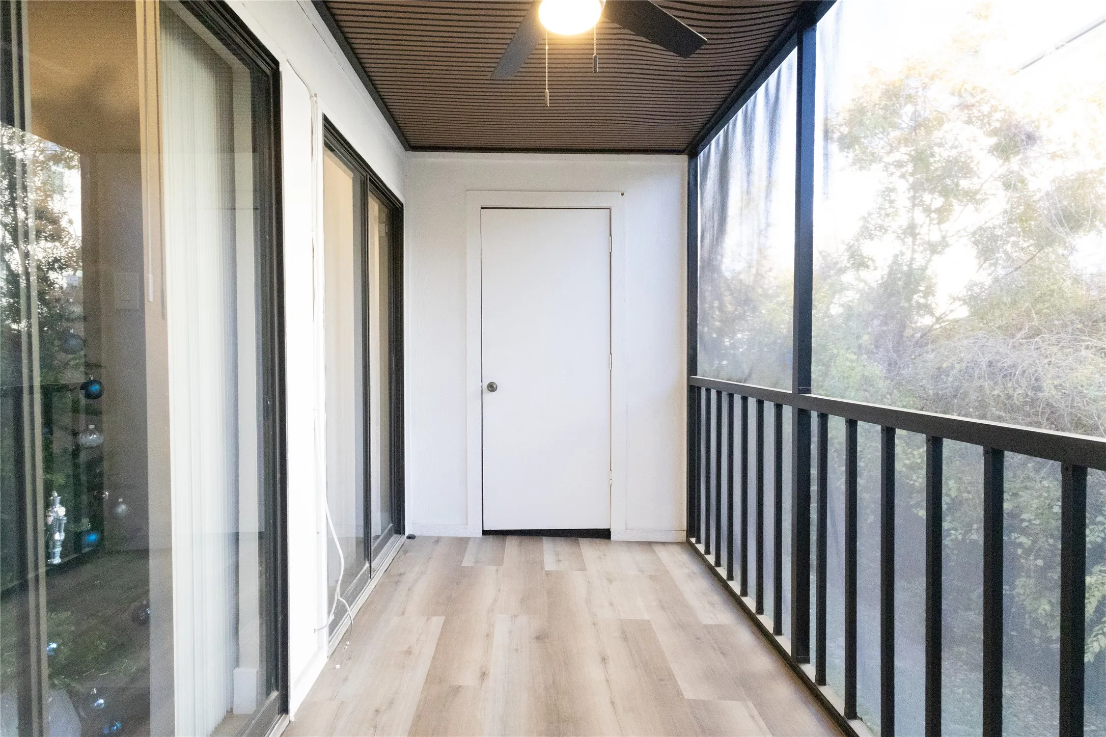 Condominium For Sale in Dallas County , 11460 Audelia Road 276, Dallas, Texas 75243, 2 Bedroom, 2 Bathroom, Garage spaces, 985 Sqft, built in 1980, mls#21205883, Real Estate Agent in Dallas, Homes For Sale in Dallas county, Homes For Sale in Dallas, Realtor in Dallas Texas, Real Estate Brokerage Independent Realty Texas, Luminita Cordes Realtor