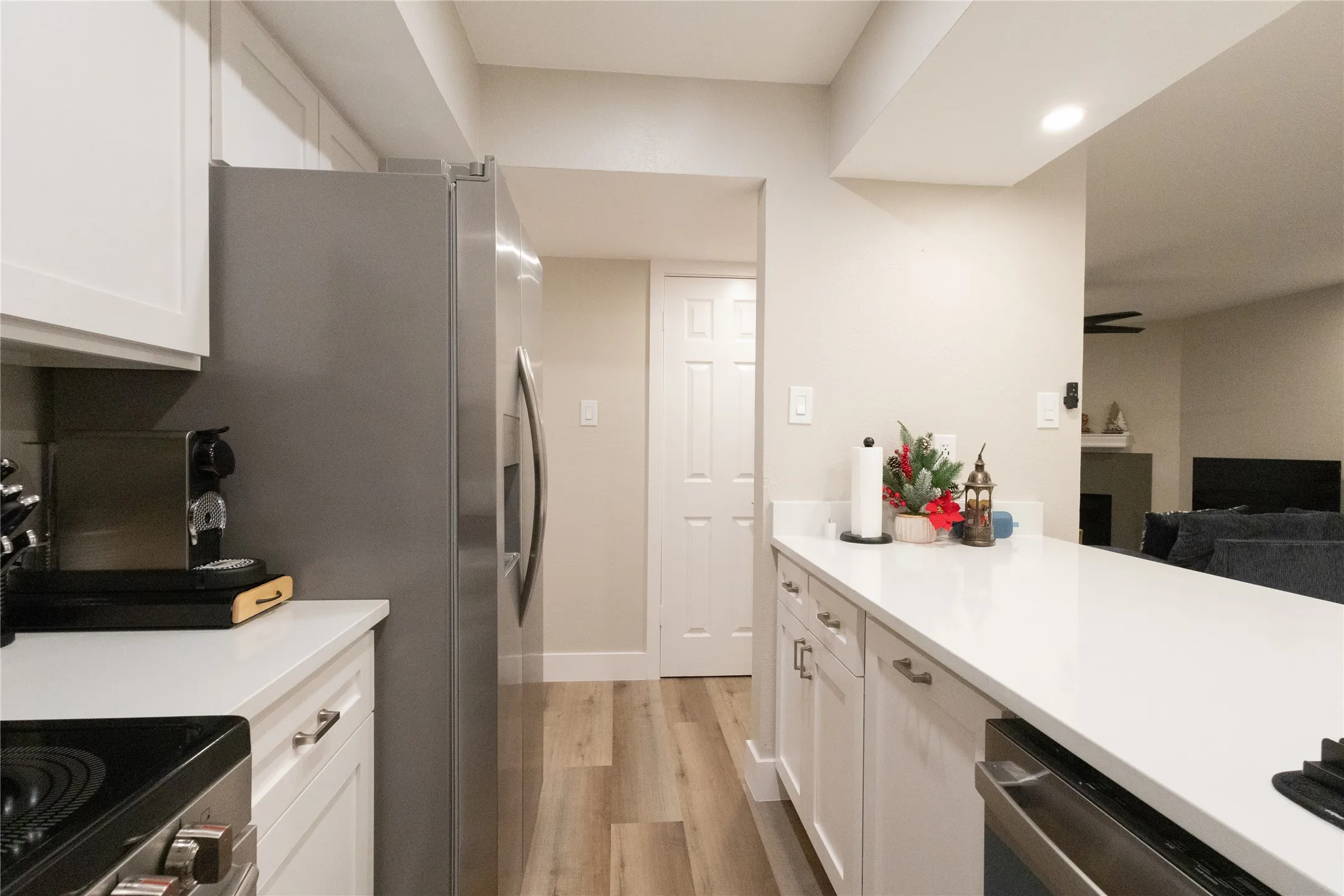 Condominium For Sale in Dallas County , 11460 Audelia Road 276, Dallas, Texas 75243, 2 Bedroom, 2 Bathroom, Garage spaces, 985 Sqft, built in 1980, mls#21205883, Real Estate Agent in Dallas, Homes For Sale in Dallas county, Homes For Sale in Dallas, Realtor in Dallas Texas, Real Estate Brokerage Independent Realty Texas, Luminita Cordes Realtor