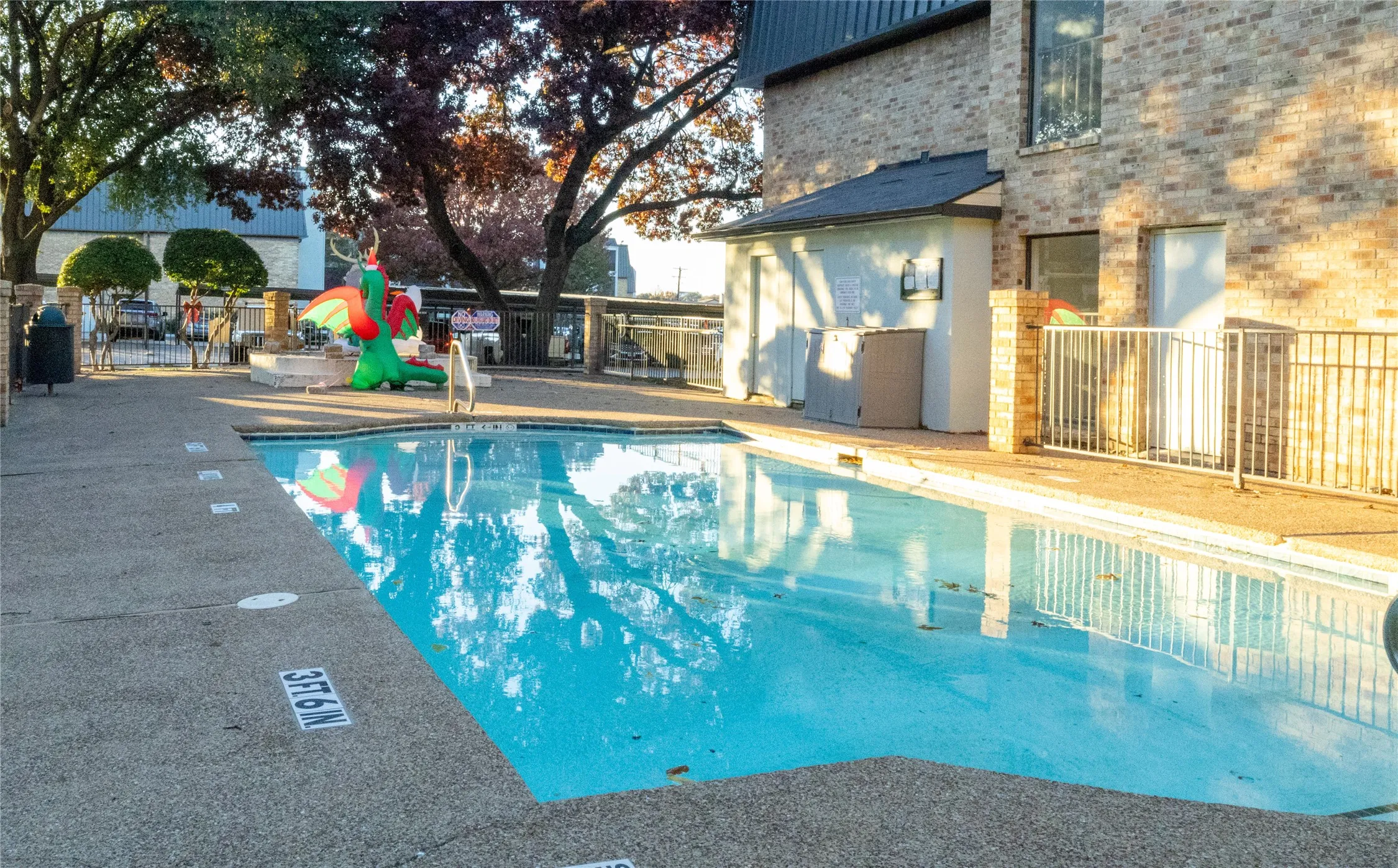 Condominium For Sale in Dallas County , 11460 Audelia Road 276, Dallas, Texas 75243, 2 Bedroom, 2 Bathroom, Garage spaces, 985 Sqft, built in 1980, mls#21205883, Real Estate Agent in Dallas, Homes For Sale in Dallas county, Homes For Sale in Dallas, Realtor in Dallas Texas, Real Estate Brokerage Independent Realty Texas, Luminita Cordes Realtor