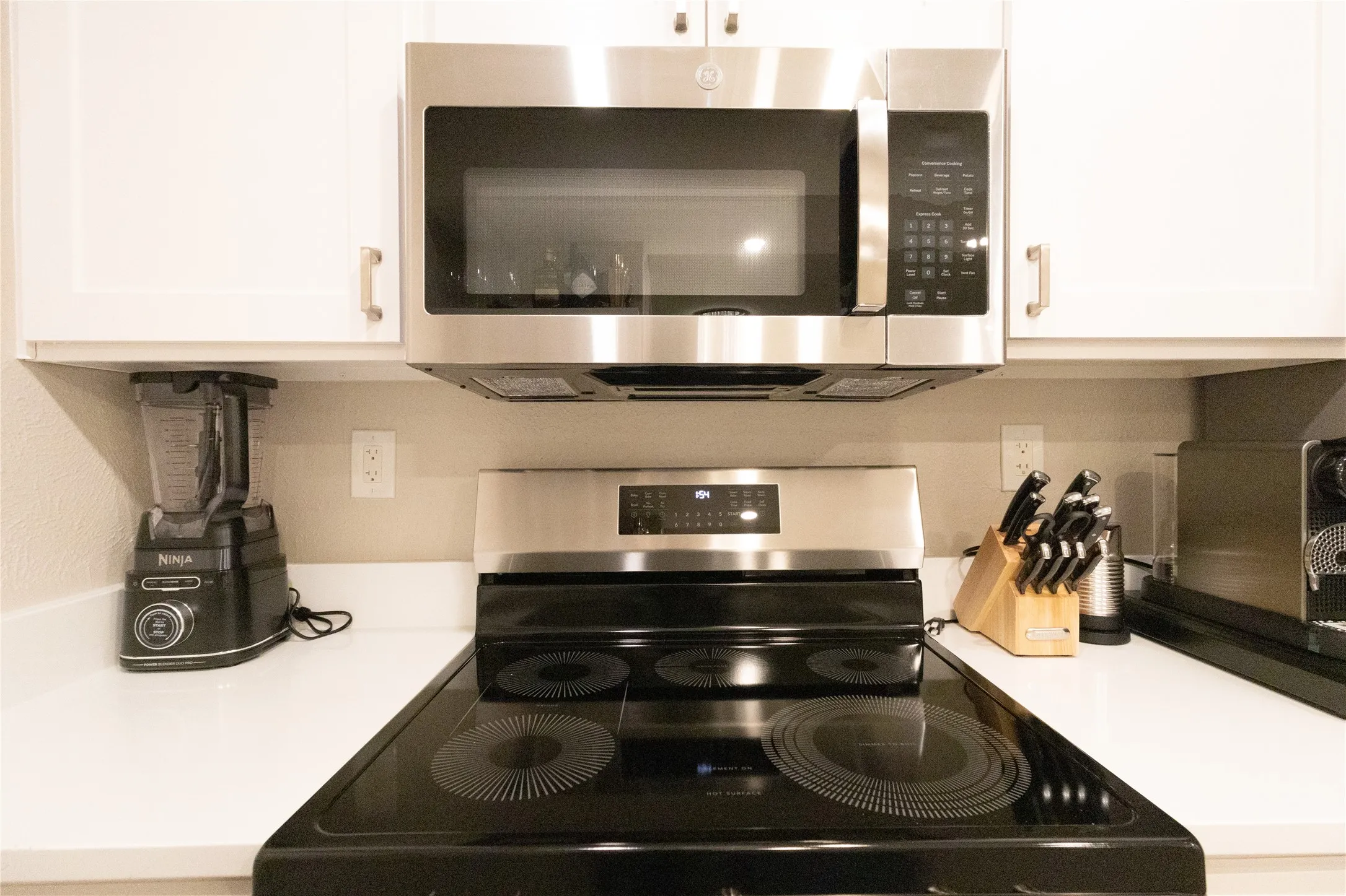Condominium For Sale in Dallas County , 11460 Audelia Road 276, Dallas, Texas 75243, 2 Bedroom, 2 Bathroom, Garage spaces, 985 Sqft, built in 1980, mls#21205883, Real Estate Agent in Dallas, Homes For Sale in Dallas county, Homes For Sale in Dallas, Realtor in Dallas Texas, Real Estate Brokerage Independent Realty Texas, Luminita Cordes Realtor