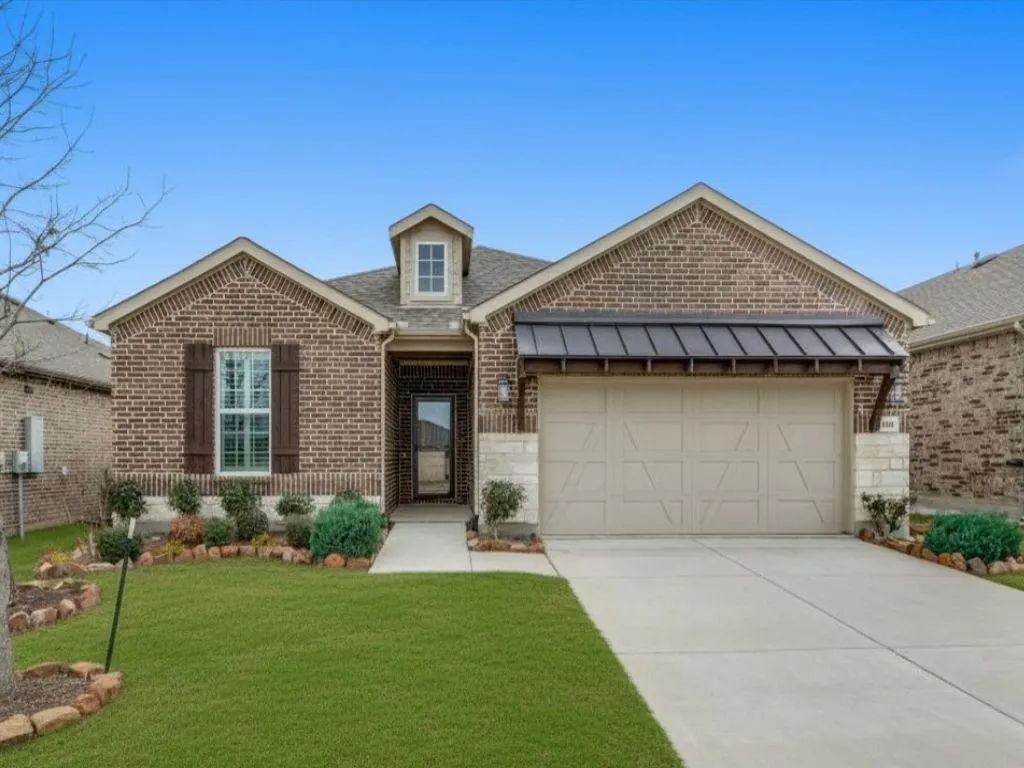 Single Family Residence For Sale in Collin County , 308 Sleepy Willow Lane, Mc Kinney, Texas 75071, 3 Bedroom, 2 Bathroom, 2 Garage spaces, 2,078 Sqft, built in 2021, mls#21197151, Real Estate Agent in Mc Kinney, Homes For Sale in Collin county, Homes For Sale in Mc Kinney, Realtor in Mc Kinney Texas, Real Estate Brokerage Independent Realty Texas, Luminita Cordes Realtor