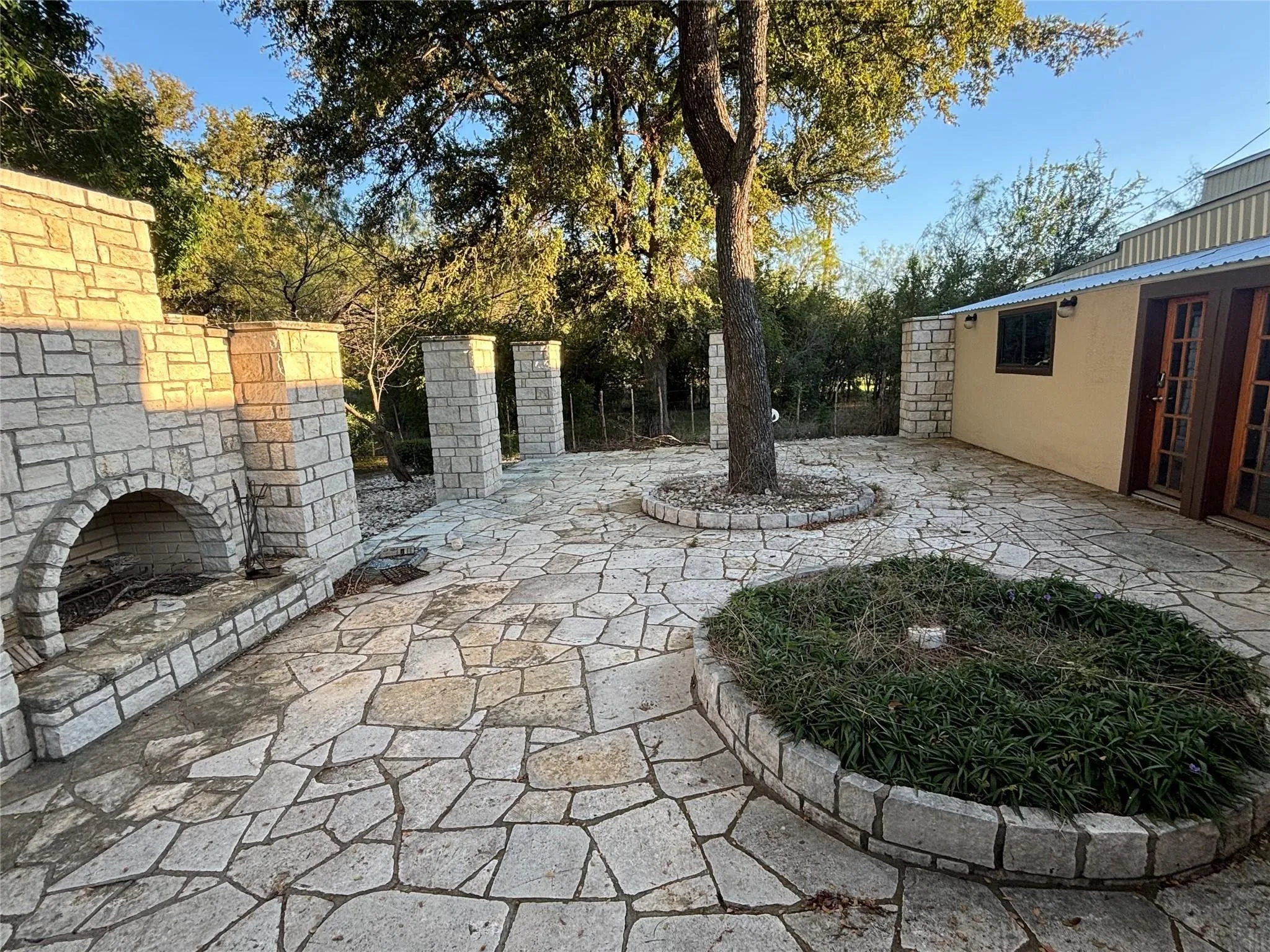 Unimproved Land For Sale in Hood County , 2401 True Grit Way, Cresson, Texas 76035, 0, 0, Garage spaces, 0 Sqft, built in 0, mls#21205968, Real Estate Agent in Cresson, Homes For Sale in Hood county, Homes For Sale in Cresson, Realtor in Cresson Texas, Real Estate Brokerage Independent Realty Texas, Luminita Cordes Realtor