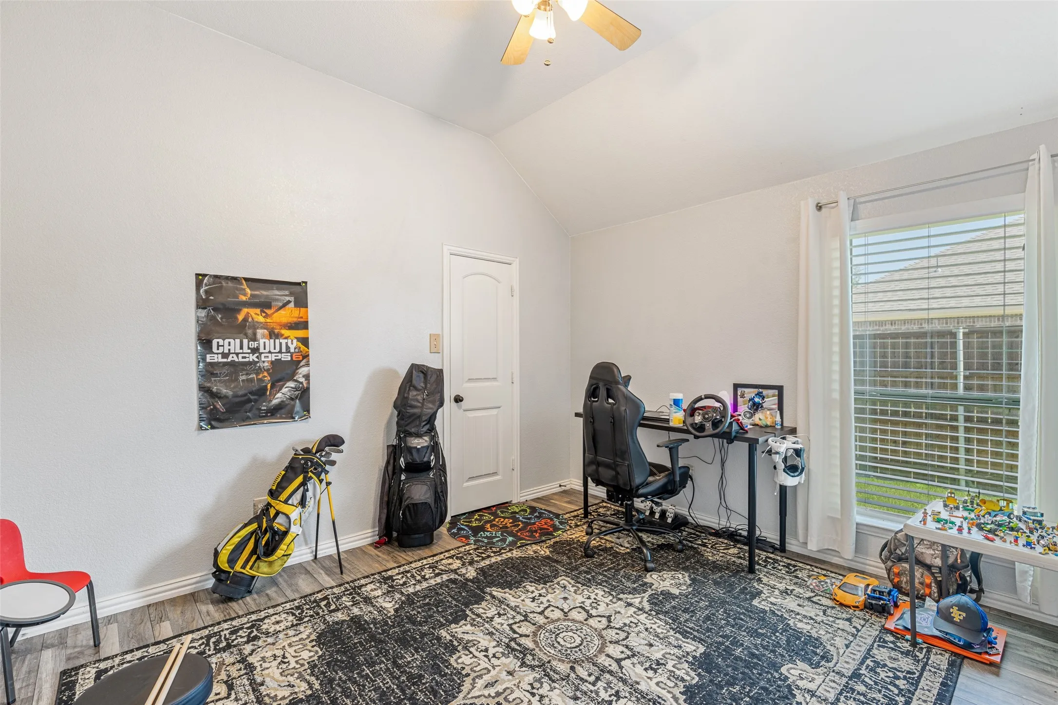 Single Family Residence For Sale in Fannin County , 1709 Yahweh, Leonard, Texas 75452, 4 Bedroom, 2 Bathroom, 2 Garage spaces, 2,002 Sqft, built in 2017, Preowned, mls#21203135, Real Estate Agent in Leonard, Homes For Sale in Fannin county, Homes For Sale in Leonard, Realtor in Leonard Texas, Real Estate Brokerage Independent Realty Texas, Luminita Cordes Realtor