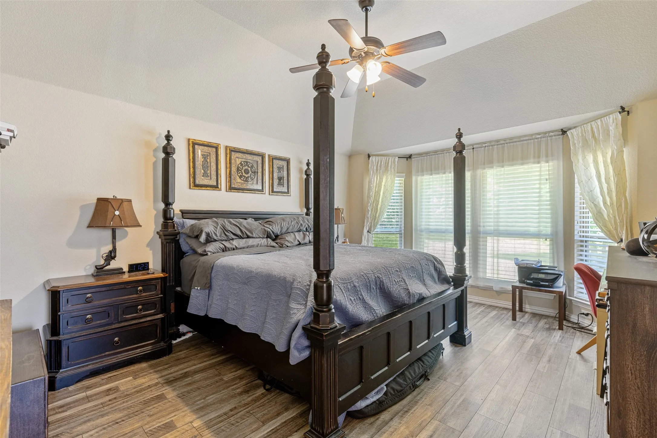 Single Family Residence For Sale in Fannin County , 1709 Yahweh, Leonard, Texas 75452, 4 Bedroom, 2 Bathroom, 2 Garage spaces, 2,002 Sqft, built in 2017, Preowned, mls#21203135, Real Estate Agent in Leonard, Homes For Sale in Fannin county, Homes For Sale in Leonard, Realtor in Leonard Texas, Real Estate Brokerage Independent Realty Texas, Luminita Cordes Realtor