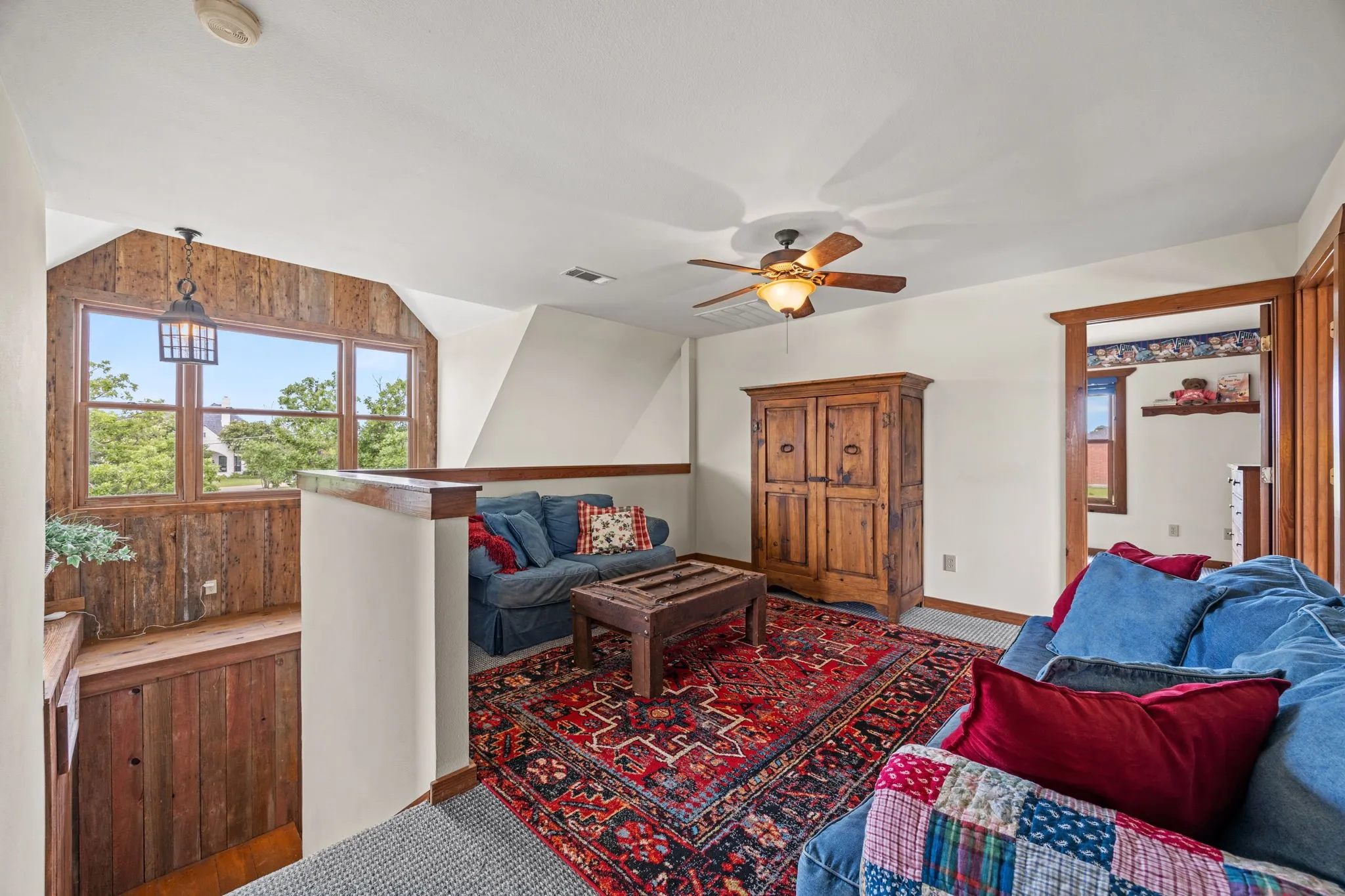 Open area upstairs