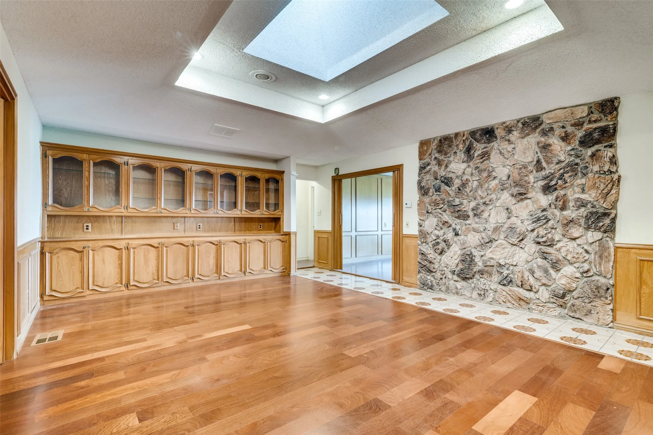 A built in hutch is great for all of your holiday decorations