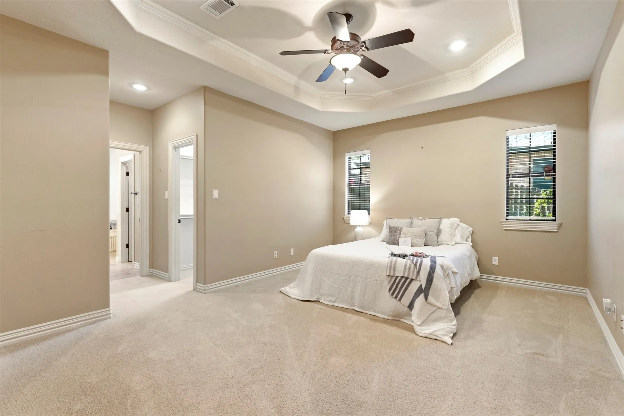 Single Family Residence For Sale in Grayson County , 2705 Silverado Trail, Sherman, Texas 75092, 4 Bedroom, 3 Bathroom, 2 Garage spaces, 2,660 Sqft, built in 2007, Preowned, mls#21203786, Real Estate Agent in Sherman, Homes For Sale in Grayson county, Homes For Sale in Sherman, Realtor in Sherman Texas, Real Estate Brokerage Independent Realty Texas, Luminita Cordes Realtor