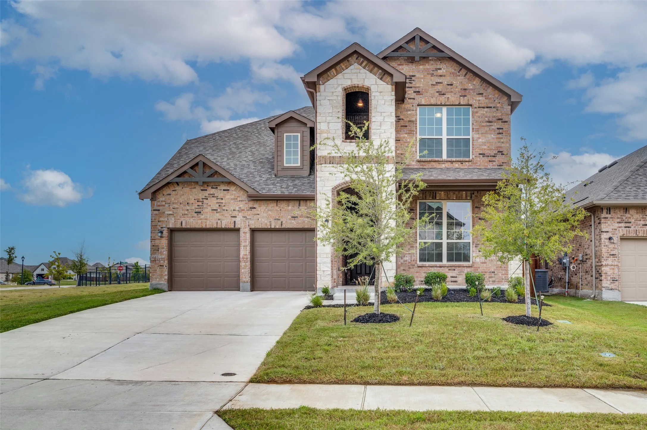 Single Family Residence For Sale in Collin County , 2008 Rhea Court, Celina, Texas 75009, 5 Bedroom, 3 Bathroom, 2 Garage spaces, 2,795 Sqft, built in 2022, mls#21189951, Real Estate Agent in Celina, Homes For Sale in Collin county, Homes For Sale in Celina, Realtor in Celina Texas, Real Estate Brokerage Independent Realty Texas, Luminita Cordes Realtor