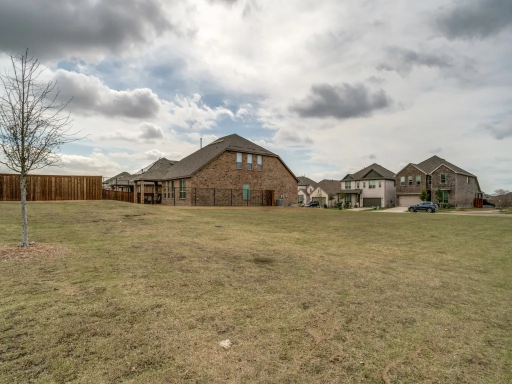 Single Family Residence For Sale in Collin County , 2008 Rhea Court, Celina, Texas 75009, 5 Bedroom, 3 Bathroom, 2 Garage spaces, 2,795 Sqft, built in 2022, mls#21189951, Real Estate Agent in Celina, Homes For Sale in Collin county, Homes For Sale in Celina, Realtor in Celina Texas, Real Estate Brokerage Independent Realty Texas, Luminita Cordes Realtor