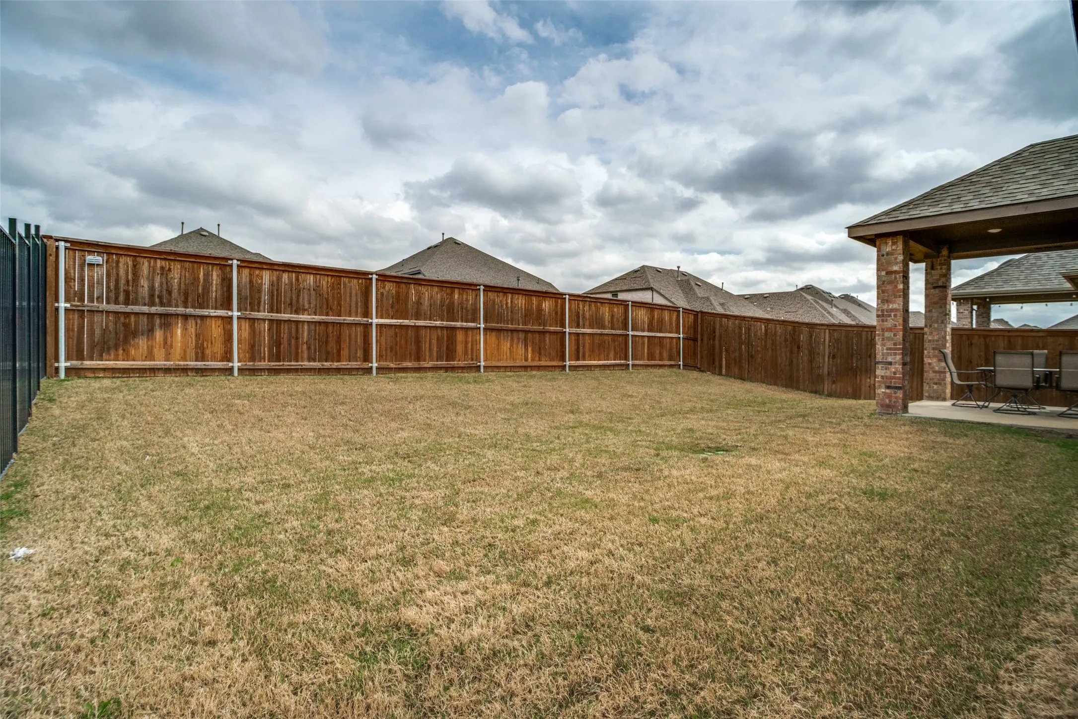 Single Family Residence For Sale in Collin County , 2008 Rhea Court, Celina, Texas 75009, 5 Bedroom, 3 Bathroom, 2 Garage spaces, 2,795 Sqft, built in 2022, mls#21189951, Real Estate Agent in Celina, Homes For Sale in Collin county, Homes For Sale in Celina, Realtor in Celina Texas, Real Estate Brokerage Independent Realty Texas, Luminita Cordes Realtor
