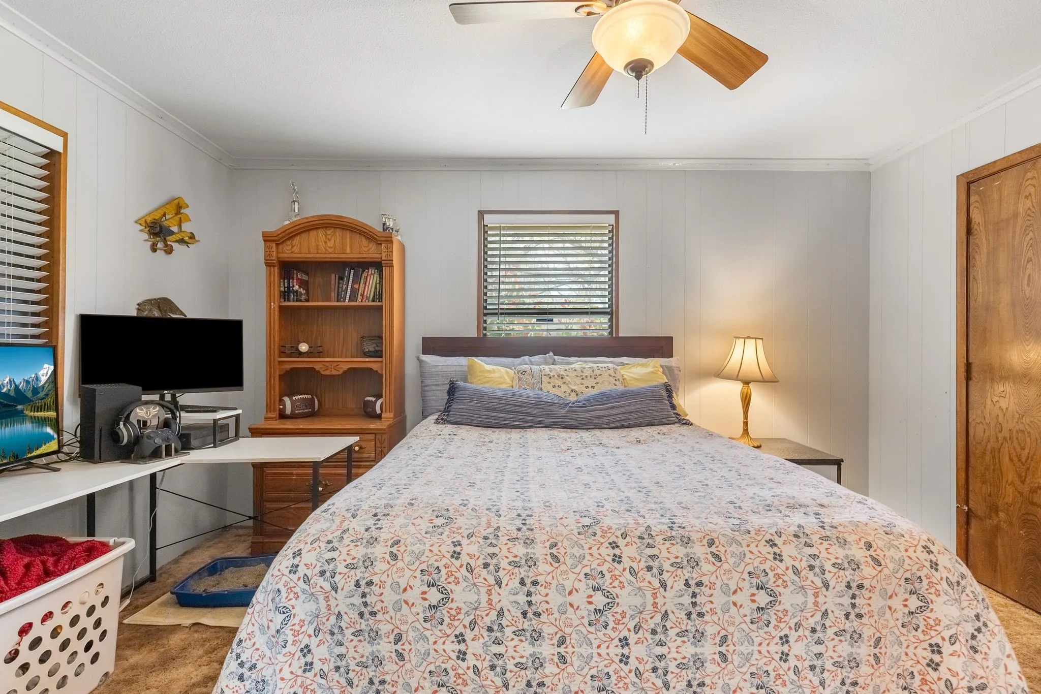 Single Family Residence For Sale in Camp County , 138 County Road 2404, Pittsburg, Texas 75686, 3 Bedroom, 3 Bathroom, 2 Garage spaces, 1,818 Sqft, built in 1980, Preowned, mls#21205835, Real Estate Agent in Pittsburg, Homes For Sale in Camp county, Homes For Sale in Pittsburg, Realtor in Pittsburg Texas, Real Estate Brokerage Independent Realty Texas, Luminita Cordes Realtor