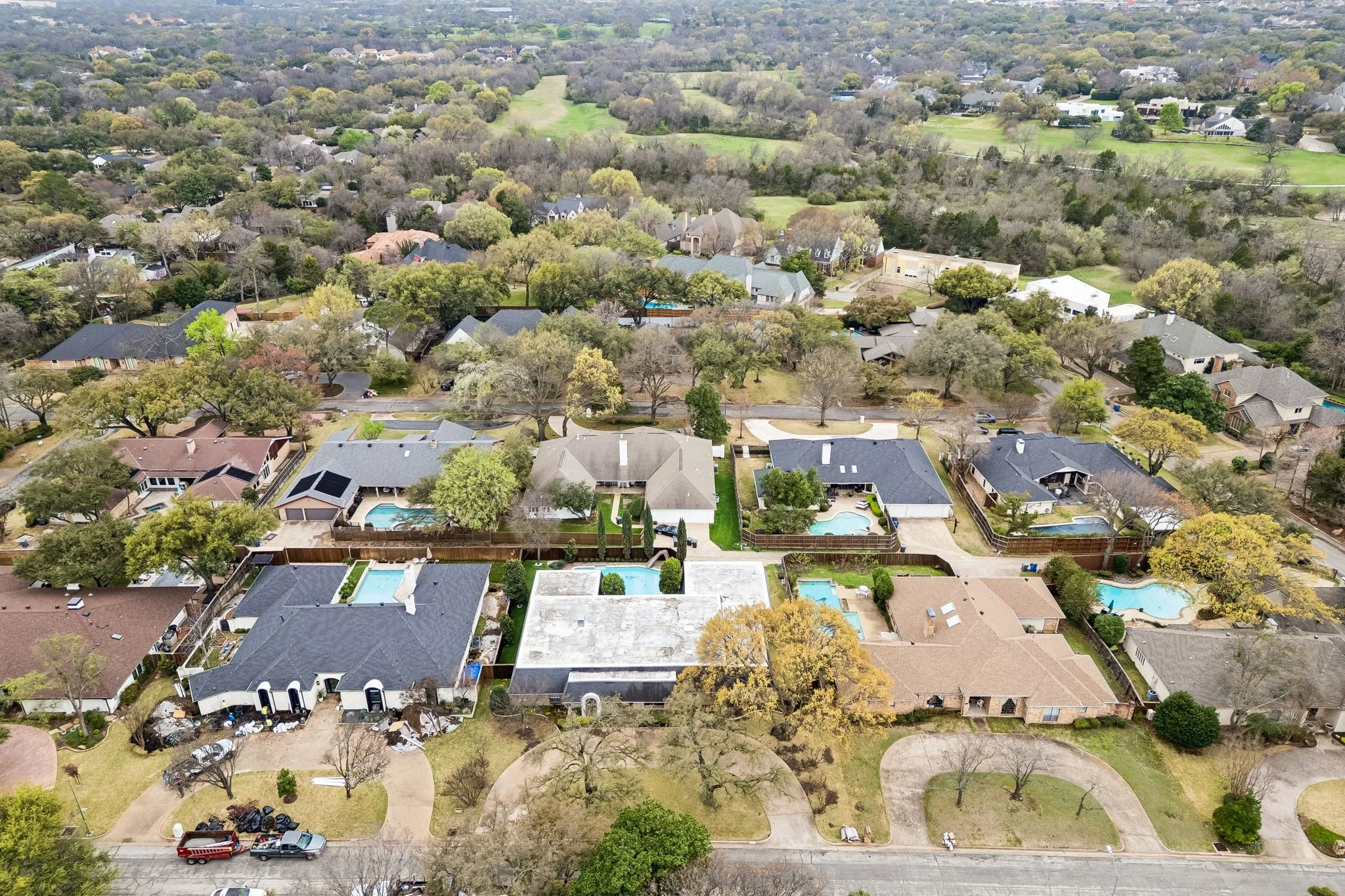 Single Family Residence For Sale in Dallas County , 6218 Stonehill Drive, Dallas, Texas 75254, 4 Bedroom, 4 Bathroom, 3 Garage spaces, 4,310 Sqft, built in 1973, mls#21204828, Real Estate Agent in Dallas, Homes For Sale in Dallas county, Homes For Sale in Dallas, Realtor in Dallas Texas, Real Estate Brokerage Independent Realty Texas, Luminita Cordes Realtor