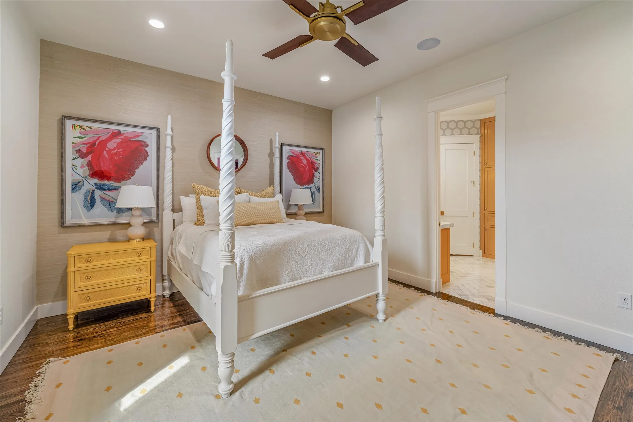 Single Family Residence For Sale in Parker County , 223 Angelina Drive, Aledo, Texas 76008, 4 Bedroom, 6 Bathroom, 3 Garage spaces, 5,032 Sqft, built in 2015, Preowned, Price $2,750,000, mls#21196708, Real Estate Agent in Aledo, Homes For Sale in Parker county, Homes For Sale in Aledo, Realtor in Aledo Texas, Real Estate Brokerage Independent Realty Texas, Luminita Cordes Realtor