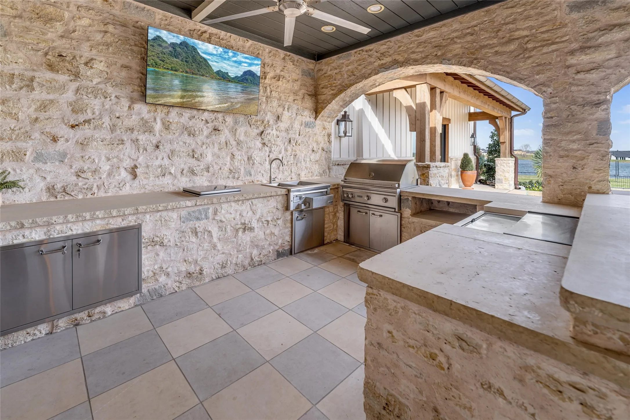 Single Family Residence For Sale in Parker County , 223 Angelina Drive, Aledo, Texas 76008, 4 Bedroom, 6 Bathroom, 3 Garage spaces, 5,032 Sqft, built in 2015, Preowned, Price $2,750,000, mls#21196708, Real Estate Agent in Aledo, Homes For Sale in Parker county, Homes For Sale in Aledo, Realtor in Aledo Texas, Real Estate Brokerage Independent Realty Texas, Luminita Cordes Realtor