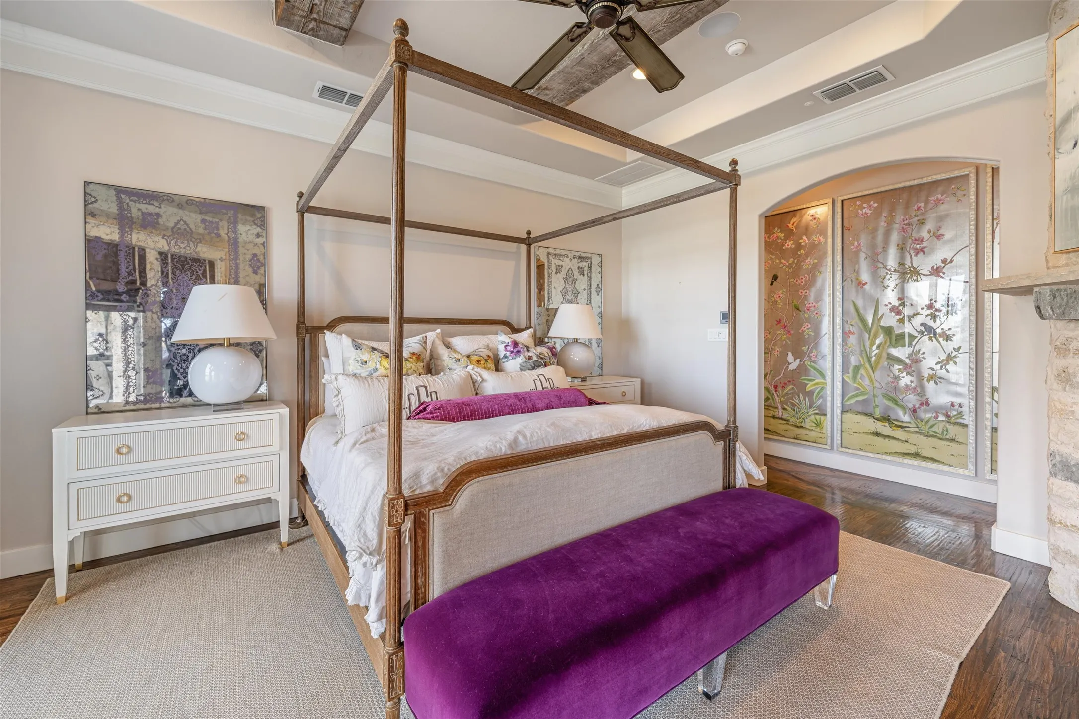 Single Family Residence For Sale in Parker County , 223 Angelina Drive, Aledo, Texas 76008, 4 Bedroom, 6 Bathroom, 3 Garage spaces, 5,032 Sqft, built in 2015, Preowned, Price $2,750,000, mls#21196708, Real Estate Agent in Aledo, Homes For Sale in Parker county, Homes For Sale in Aledo, Realtor in Aledo Texas, Real Estate Brokerage Independent Realty Texas, Luminita Cordes Realtor
