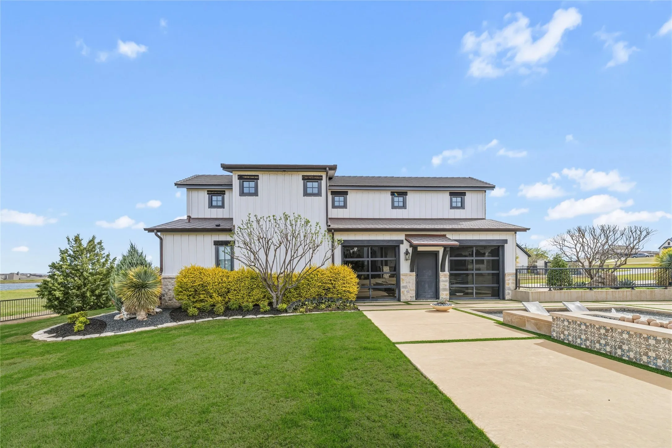Single Family Residence For Sale in Parker County , 223 Angelina Drive, Aledo, Texas 76008, 4 Bedroom, 6 Bathroom, 3 Garage spaces, 5,032 Sqft, built in 2015, Preowned, Price $2,750,000, mls#21196708, Real Estate Agent in Aledo, Homes For Sale in Parker county, Homes For Sale in Aledo, Realtor in Aledo Texas, Real Estate Brokerage Independent Realty Texas, Luminita Cordes Realtor