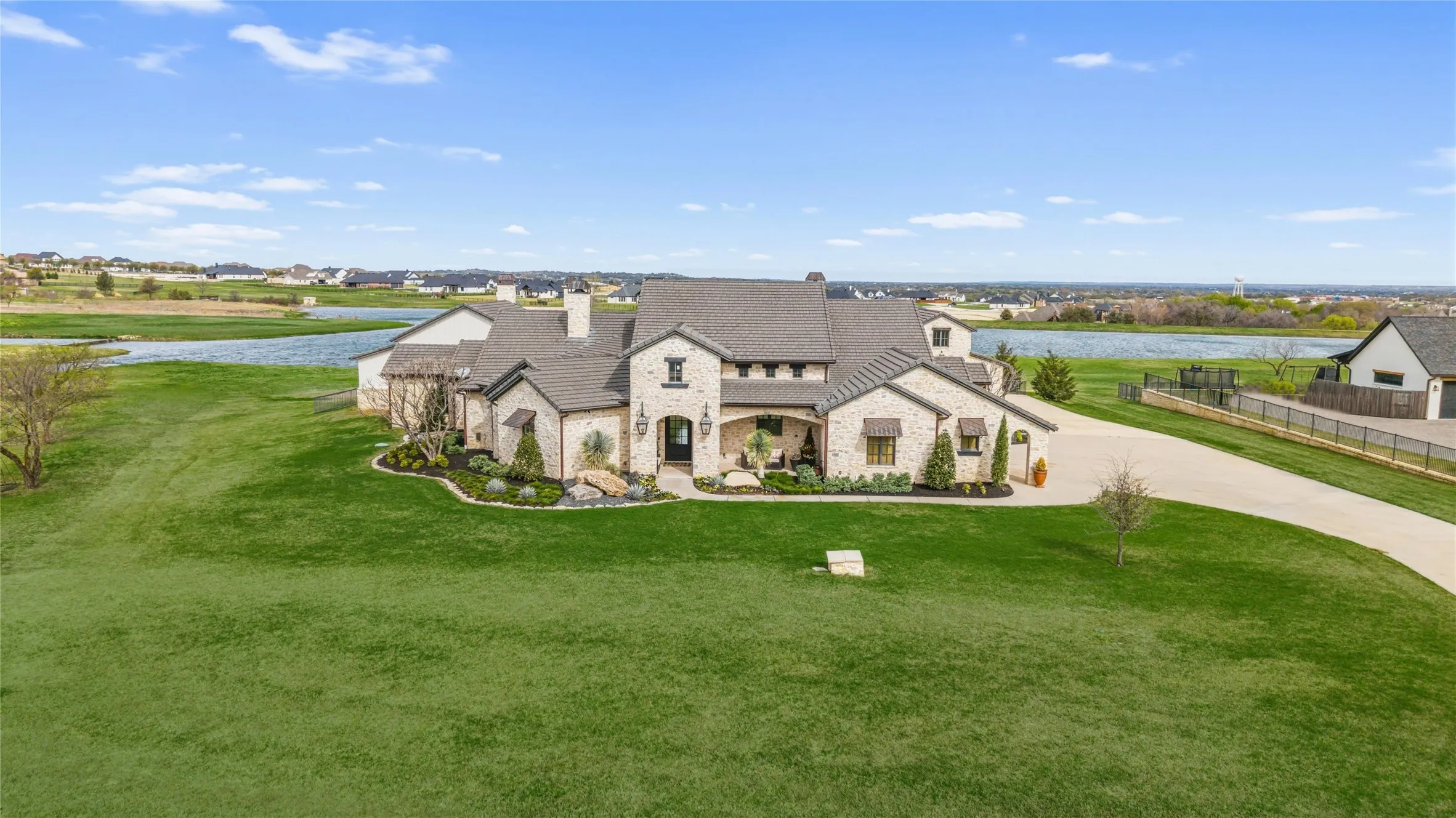 Single Family Residence For Sale in Parker County , 223 Angelina Drive, Aledo, Texas 76008, 4 Bedroom, 6 Bathroom, 3 Garage spaces, 5,032 Sqft, built in 2015, Preowned, Price $2,750,000, mls#21196708, Real Estate Agent in Aledo, Homes For Sale in Parker county, Homes For Sale in Aledo, Realtor in Aledo Texas, Real Estate Brokerage Independent Realty Texas, Luminita Cordes Realtor