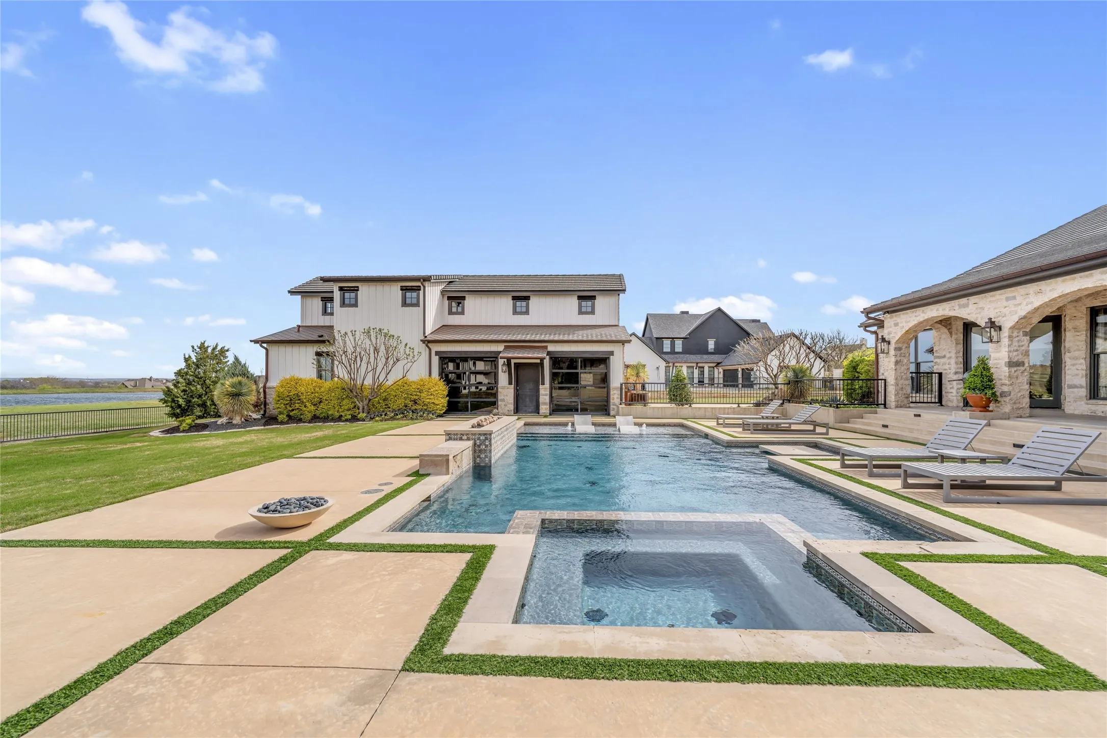 Single Family Residence For Sale in Parker County , 223 Angelina Drive, Aledo, Texas 76008, 4 Bedroom, 6 Bathroom, 3 Garage spaces, 5,032 Sqft, built in 2015, Preowned, Price $2,750,000, mls#21196708, Real Estate Agent in Aledo, Homes For Sale in Parker county, Homes For Sale in Aledo, Realtor in Aledo Texas, Real Estate Brokerage Independent Realty Texas, Luminita Cordes Realtor