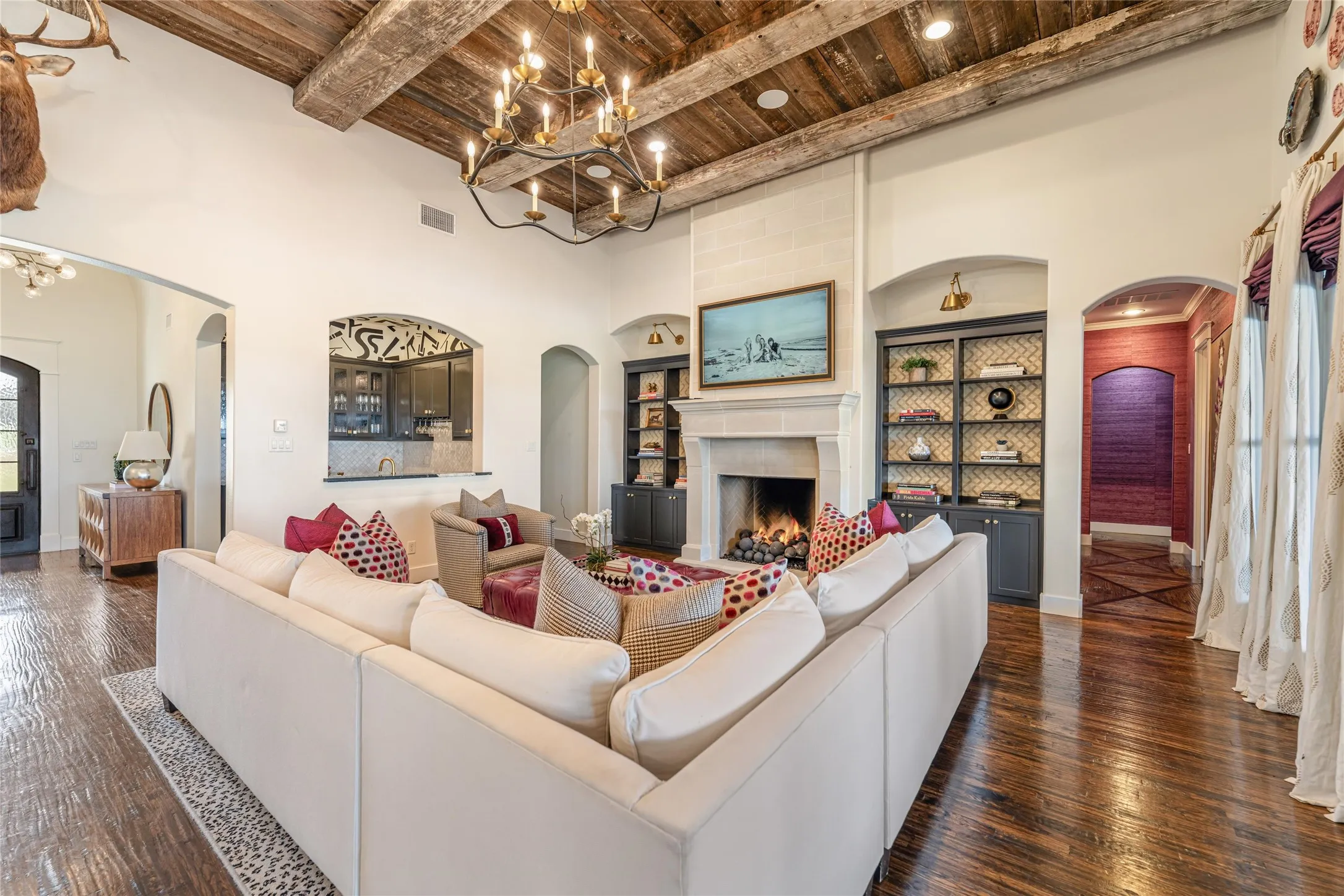 Single Family Residence For Sale in Parker County , 223 Angelina Drive, Aledo, Texas 76008, 4 Bedroom, 6 Bathroom, 3 Garage spaces, 5,032 Sqft, built in 2015, Preowned, Price $2,750,000, mls#21196708, Real Estate Agent in Aledo, Homes For Sale in Parker county, Homes For Sale in Aledo, Realtor in Aledo Texas, Real Estate Brokerage Independent Realty Texas, Luminita Cordes Realtor
