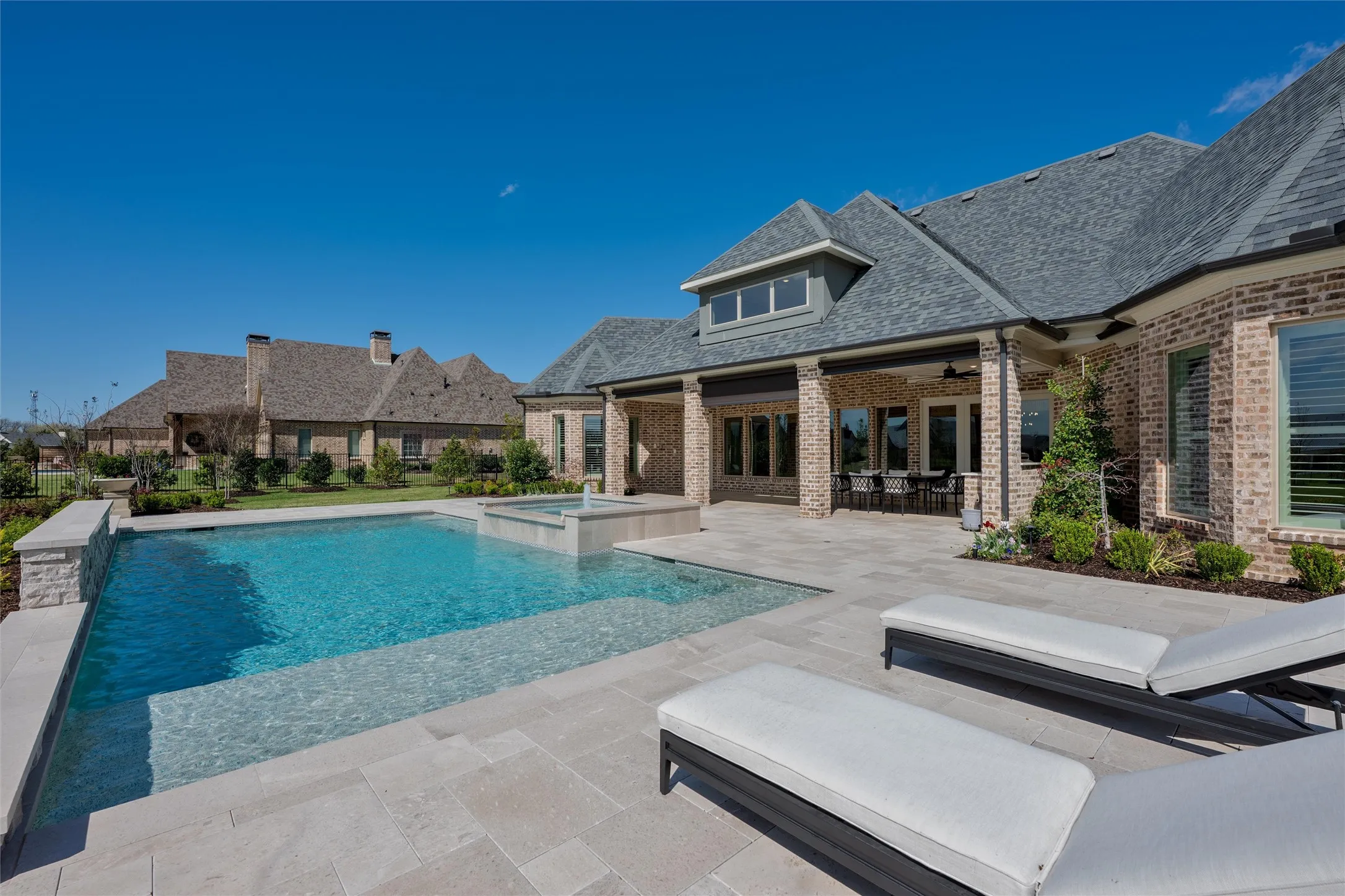 Single Family Residence For Sale in Collin County , 658 Louise Drive, Fairview, Texas 75069, 4 Bedroom, 5 Bathroom, 2 Garage spaces, 4,926 Sqft, built in 2021, Preowned, mls#21197148, Real Estate Agent in Fairview, Homes For Sale in Collin county, Homes For Sale in Fairview, Realtor in Fairview Texas, Real Estate Brokerage Independent Realty Texas, Luminita Cordes Realtor