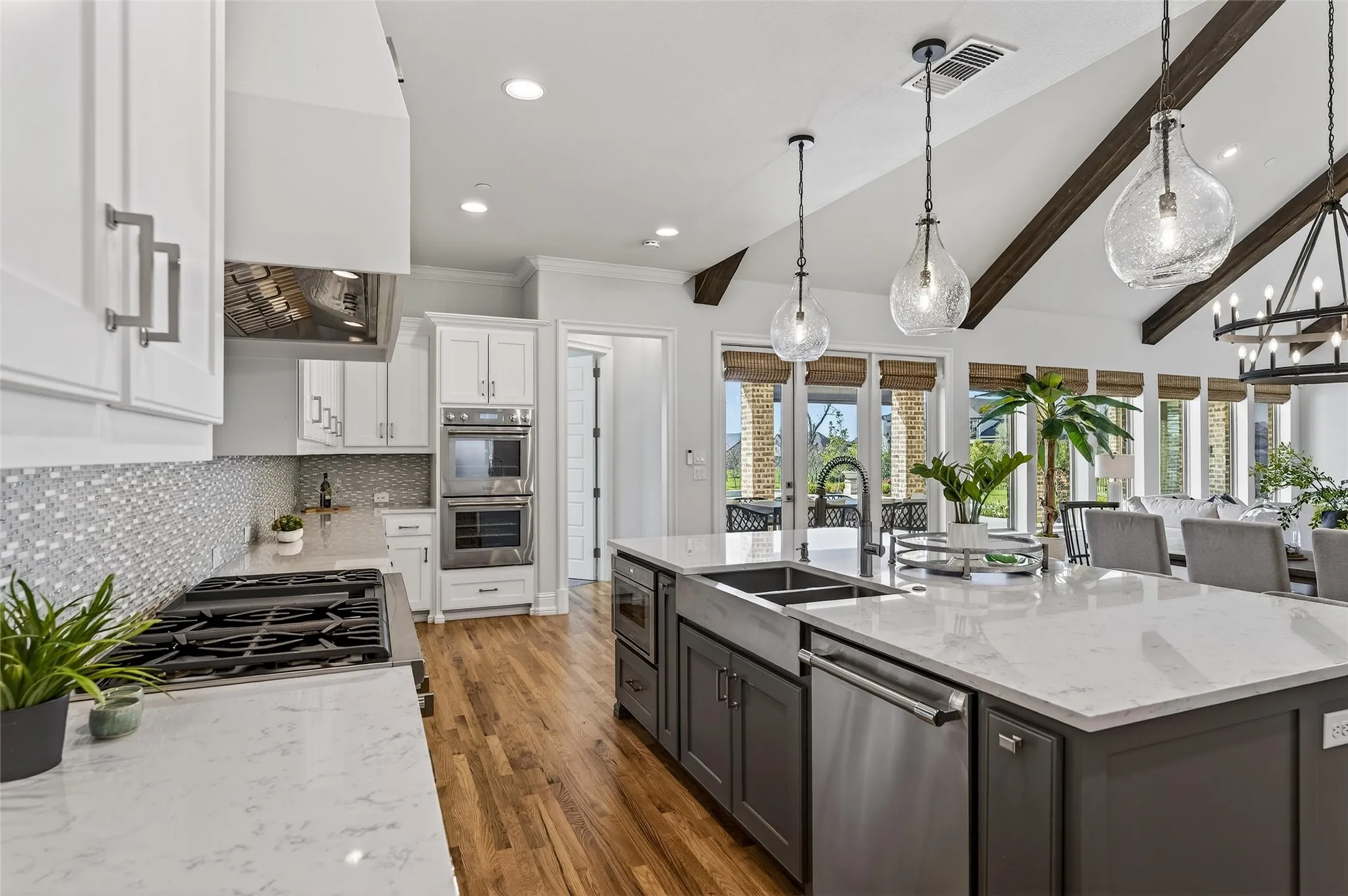 Single Family Residence For Sale in Collin County , 658 Louise Drive, Fairview, Texas 75069, 4 Bedroom, 5 Bathroom, 2 Garage spaces, 4,926 Sqft, built in 2021, Preowned, mls#21197148, Real Estate Agent in Fairview, Homes For Sale in Collin county, Homes For Sale in Fairview, Realtor in Fairview Texas, Real Estate Brokerage Independent Realty Texas, Luminita Cordes Realtor