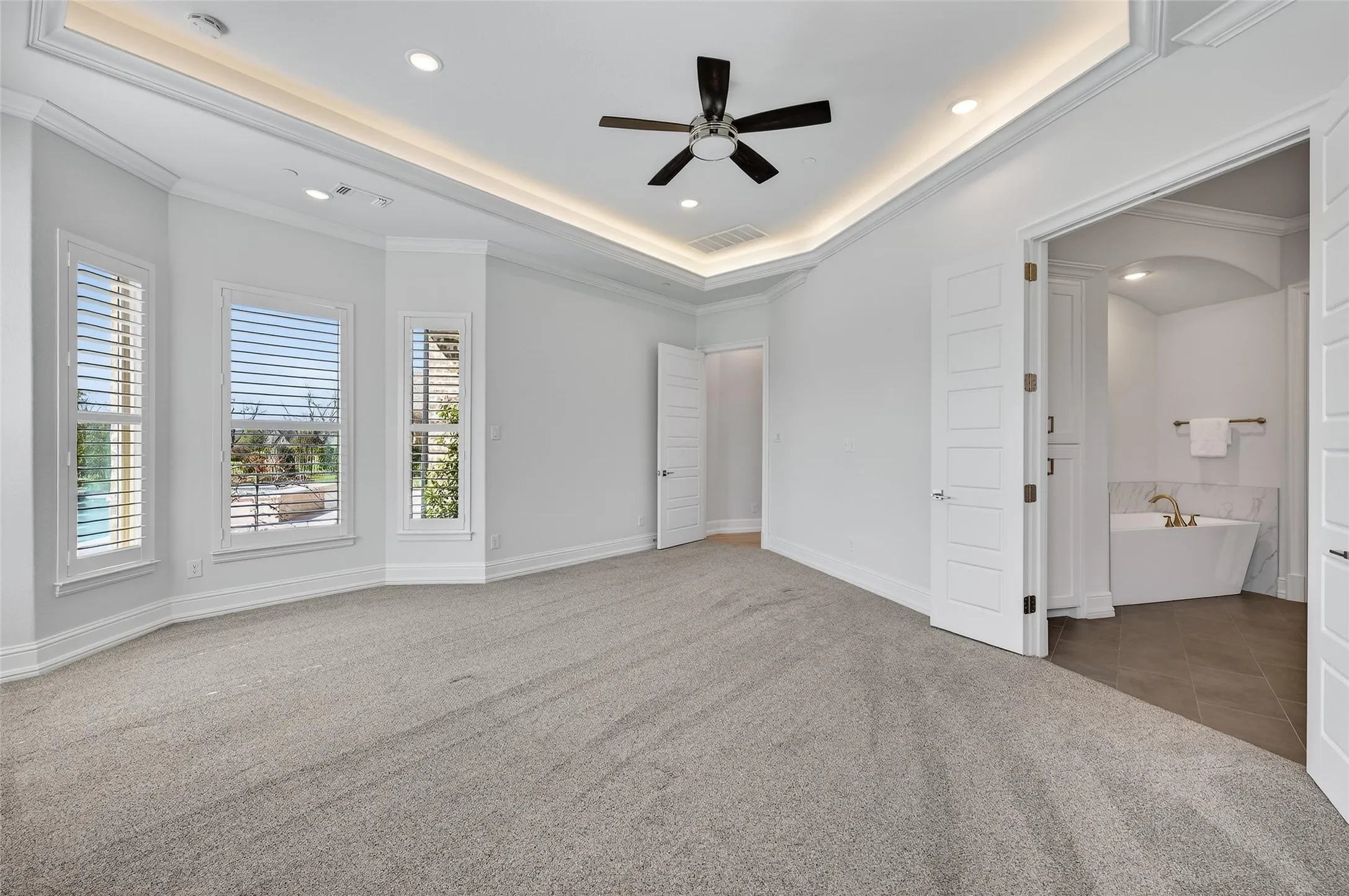 Single Family Residence For Sale in Collin County , 658 Louise Drive, Fairview, Texas 75069, 4 Bedroom, 5 Bathroom, 2 Garage spaces, 4,926 Sqft, built in 2021, Preowned, mls#21197148, Real Estate Agent in Fairview, Homes For Sale in Collin county, Homes For Sale in Fairview, Realtor in Fairview Texas, Real Estate Brokerage Independent Realty Texas, Luminita Cordes Realtor