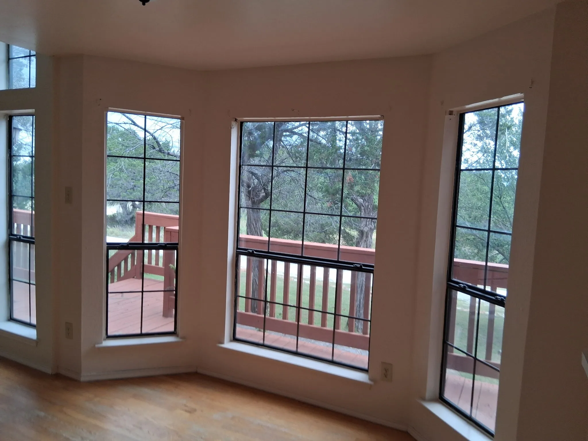 Single Family Residence For Sale in Bosque County , 193 County Road 1513, Morgan, Texas 76671, 3 Bedroom, 2 Bathroom, Garage spaces, 1,342 Sqft, built in 1998, mls#21206591, Real Estate Agent in Morgan, Homes For Sale in Bosque county, Homes For Sale in Morgan, Realtor in Morgan Texas, Real Estate Brokerage Independent Realty Texas, Luminita Cordes Realtor