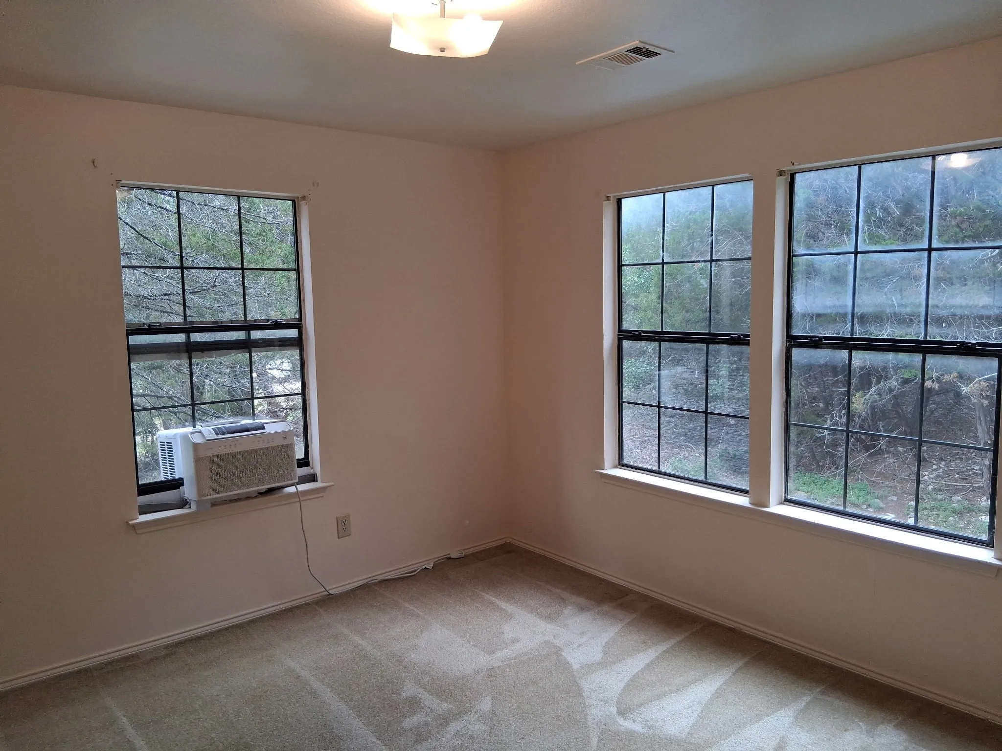 Single Family Residence For Sale in Bosque County , 193 County Road 1513, Morgan, Texas 76671, 3 Bedroom, 2 Bathroom, Garage spaces, 1,342 Sqft, built in 1998, mls#21206591, Real Estate Agent in Morgan, Homes For Sale in Bosque county, Homes For Sale in Morgan, Realtor in Morgan Texas, Real Estate Brokerage Independent Realty Texas, Luminita Cordes Realtor
