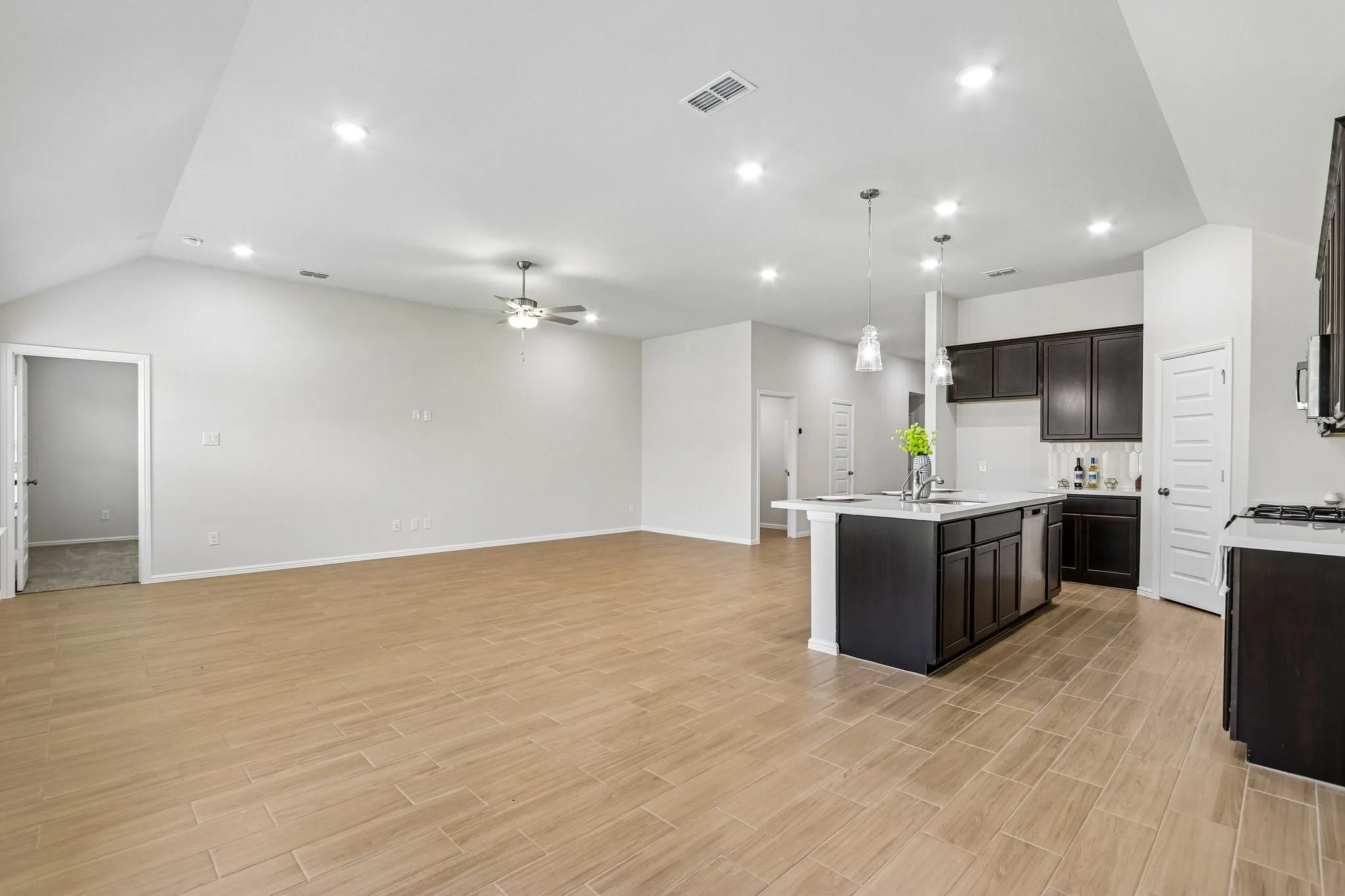 Single Family Residence For Sale in Denton County , 7404 Santolina Drive, Denton, Texas 76226, 4 Bedroom, 3 Bathroom, 2 Garage spaces, 2,106 Sqft, built in 2026, New Construction - Incomplete, mls#21200570, Real Estate Agent in Denton, Homes For Sale in Denton county, Homes For Sale in Denton, Realtor in Denton Texas, Real Estate Brokerage Independent Realty Texas, Luminita Cordes Realtor