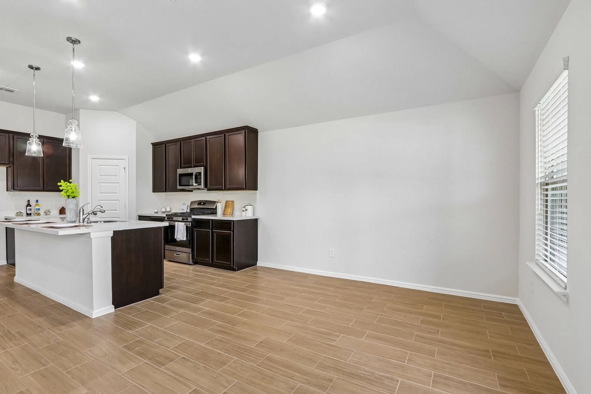 Single Family Residence For Sale in Denton County , 7404 Santolina Drive, Denton, Texas 76226, 4 Bedroom, 3 Bathroom, 2 Garage spaces, 2,106 Sqft, built in 2026, New Construction - Incomplete, mls#21200570, Real Estate Agent in Denton, Homes For Sale in Denton county, Homes For Sale in Denton, Realtor in Denton Texas, Real Estate Brokerage Independent Realty Texas, Luminita Cordes Realtor