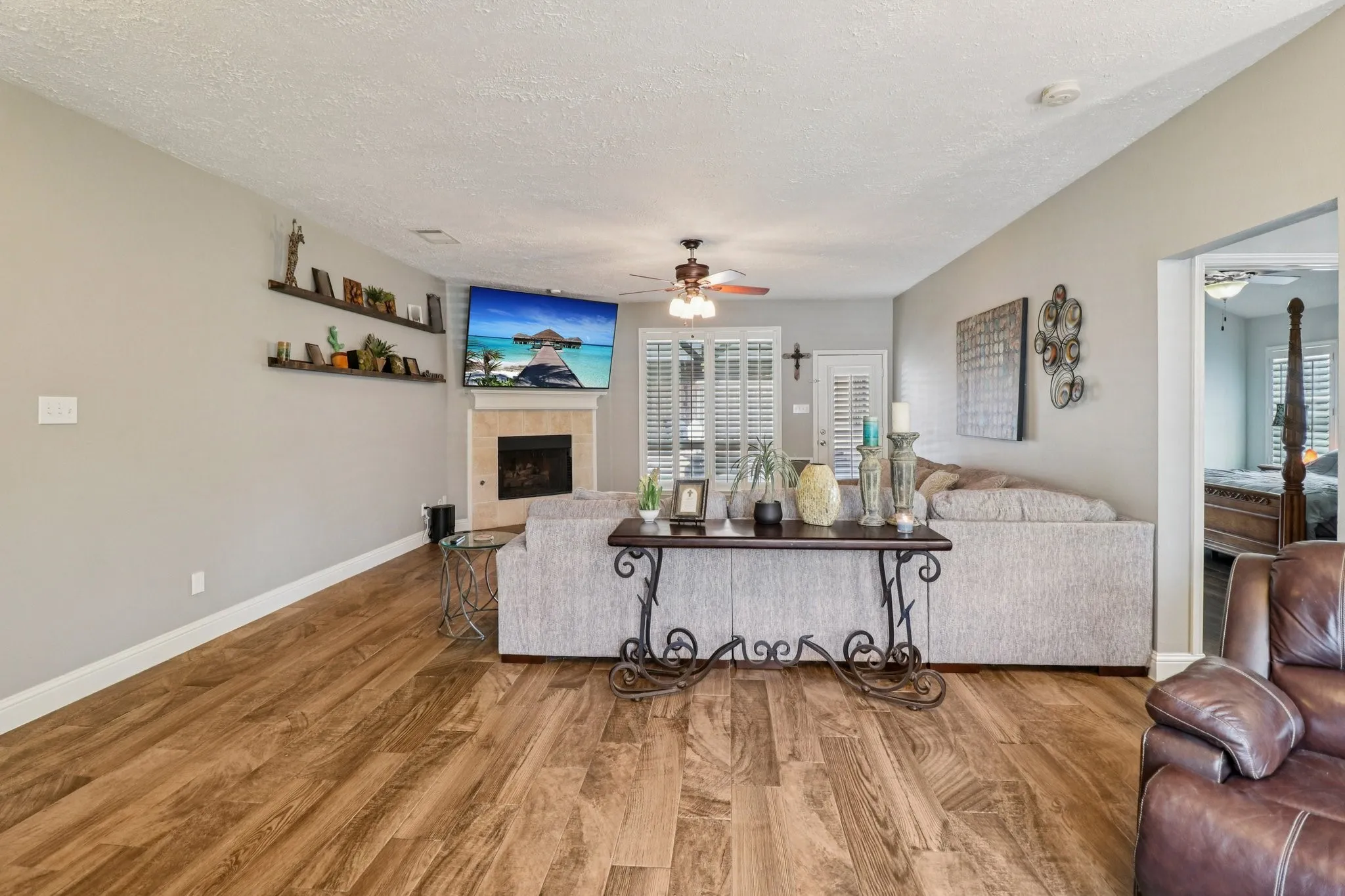 Single Family Residence For Sale in Collin County , 1708 Solitude Court, Allen, Texas 75002, 3 Bedroom, 2 Bathroom, 2 Garage spaces, 1,749 Sqft, built in 2001, mls#21206648, Real Estate Agent in Allen, Homes For Sale in Collin county, Homes For Sale in Allen, Realtor in Allen Texas, Real Estate Brokerage Independent Realty Texas, Luminita Cordes Realtor
