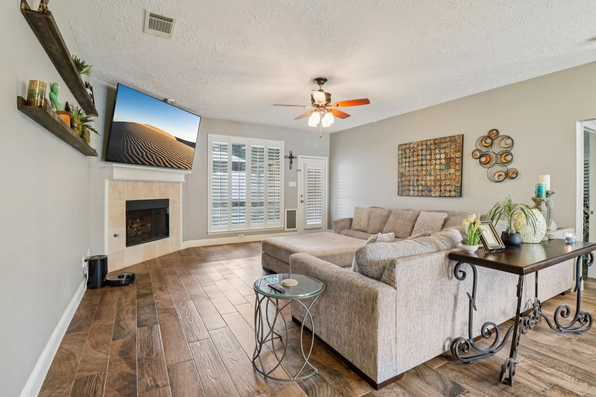 Single Family Residence For Sale in Collin County , 1708 Solitude Court, Allen, Texas 75002, 3 Bedroom, 2 Bathroom, 2 Garage spaces, 1,749 Sqft, built in 2001, mls#21206648, Real Estate Agent in Allen, Homes For Sale in Collin county, Homes For Sale in Allen, Realtor in Allen Texas, Real Estate Brokerage Independent Realty Texas, Luminita Cordes Realtor