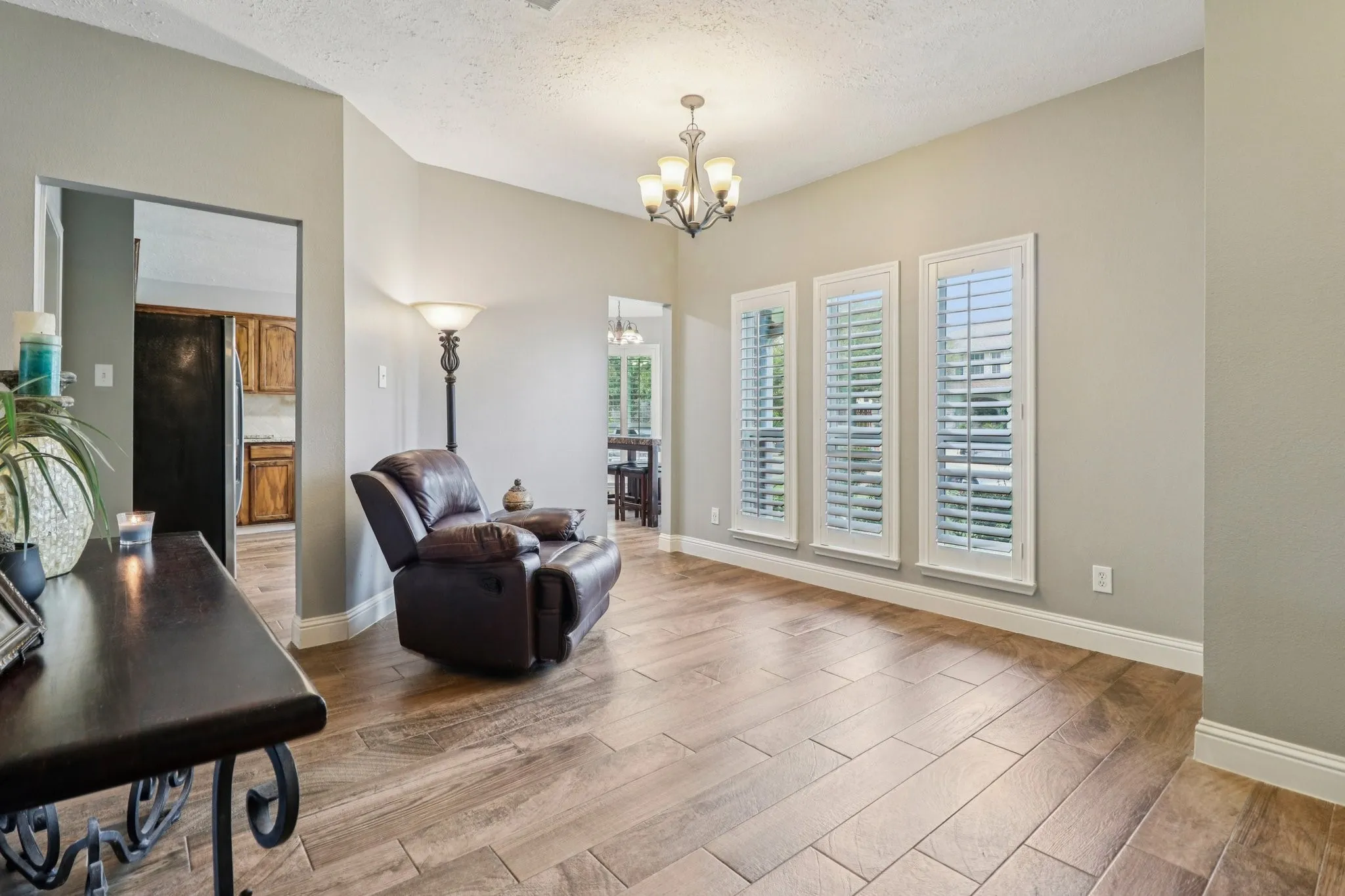 Single Family Residence For Sale in Collin County , 1708 Solitude Court, Allen, Texas 75002, 3 Bedroom, 2 Bathroom, 2 Garage spaces, 1,749 Sqft, built in 2001, mls#21206648, Real Estate Agent in Allen, Homes For Sale in Collin county, Homes For Sale in Allen, Realtor in Allen Texas, Real Estate Brokerage Independent Realty Texas, Luminita Cordes Realtor