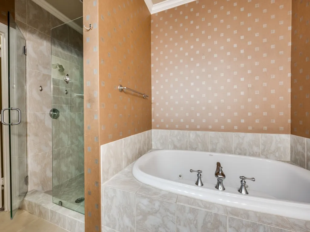 Separate Shower