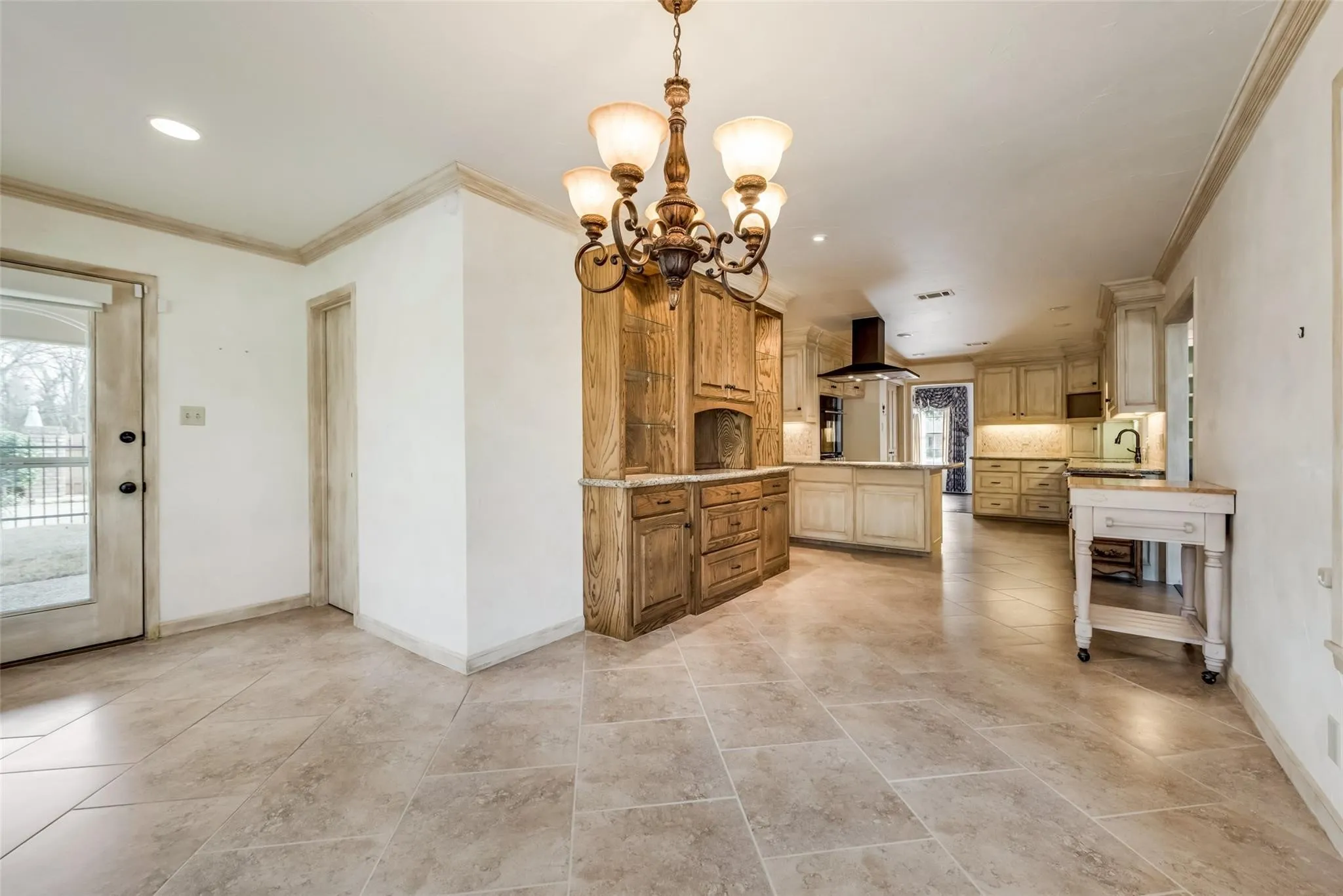 Single Family Residence For Sale in Navarro County , 1821 Dartmouth Lane, Corsicana, Texas 75110, 4 Bedroom, 3 Bathroom, 2 Garage spaces, 2,568 Sqft, built in 1970, mls#21206568, Real Estate Agent in Corsicana, Homes For Sale in Navarro county, Homes For Sale in Corsicana, Realtor in Corsicana Texas, Real Estate Brokerage Independent Realty Texas, Luminita Cordes Realtor