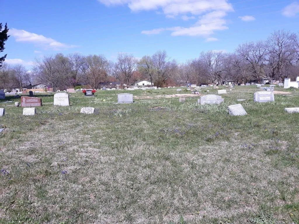 Unimproved Land For Sale in Ellis County , 1400 E Jefferson Street, Waxahachie, Texas 75165, 0, 0, Garage spaces, 0 Sqft, built in 0, mls#21206868, Real Estate Agent in Waxahachie, Homes For Sale in Ellis county, Homes For Sale in Waxahachie, Realtor in Waxahachie Texas, Real Estate Brokerage Independent Realty Texas, Luminita Cordes Realtor