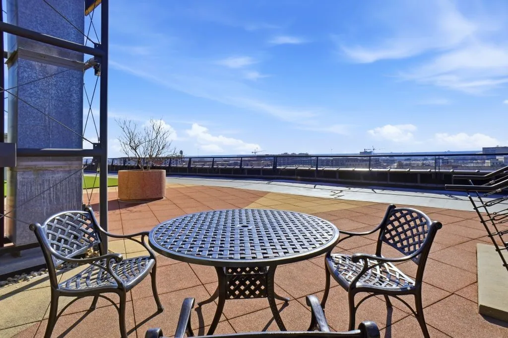 Condominium For Sale in Dallas County , 2220 Canton Street 407, Dallas, Texas 75201, 2 Bedroom, 3 Bathroom, 1 Garage spaces, 2,296 Sqft, built in 1925, Preowned, mls#21204843, Real Estate Agent in Dallas, Homes For Sale in Dallas county, Homes For Sale in Dallas, Realtor in Dallas Texas, Real Estate Brokerage Independent Realty Texas, Luminita Cordes Realtor